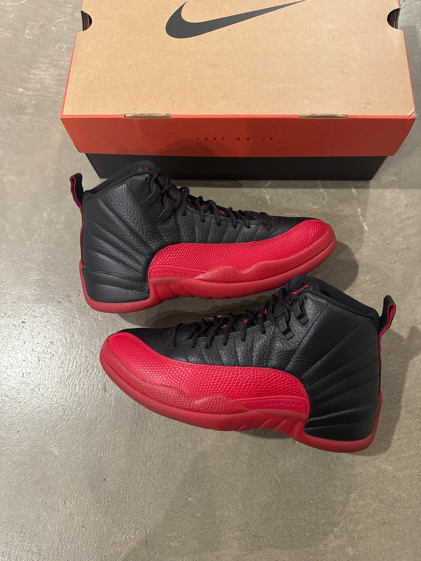 Jordan Retro 12 Flu Game 2025
