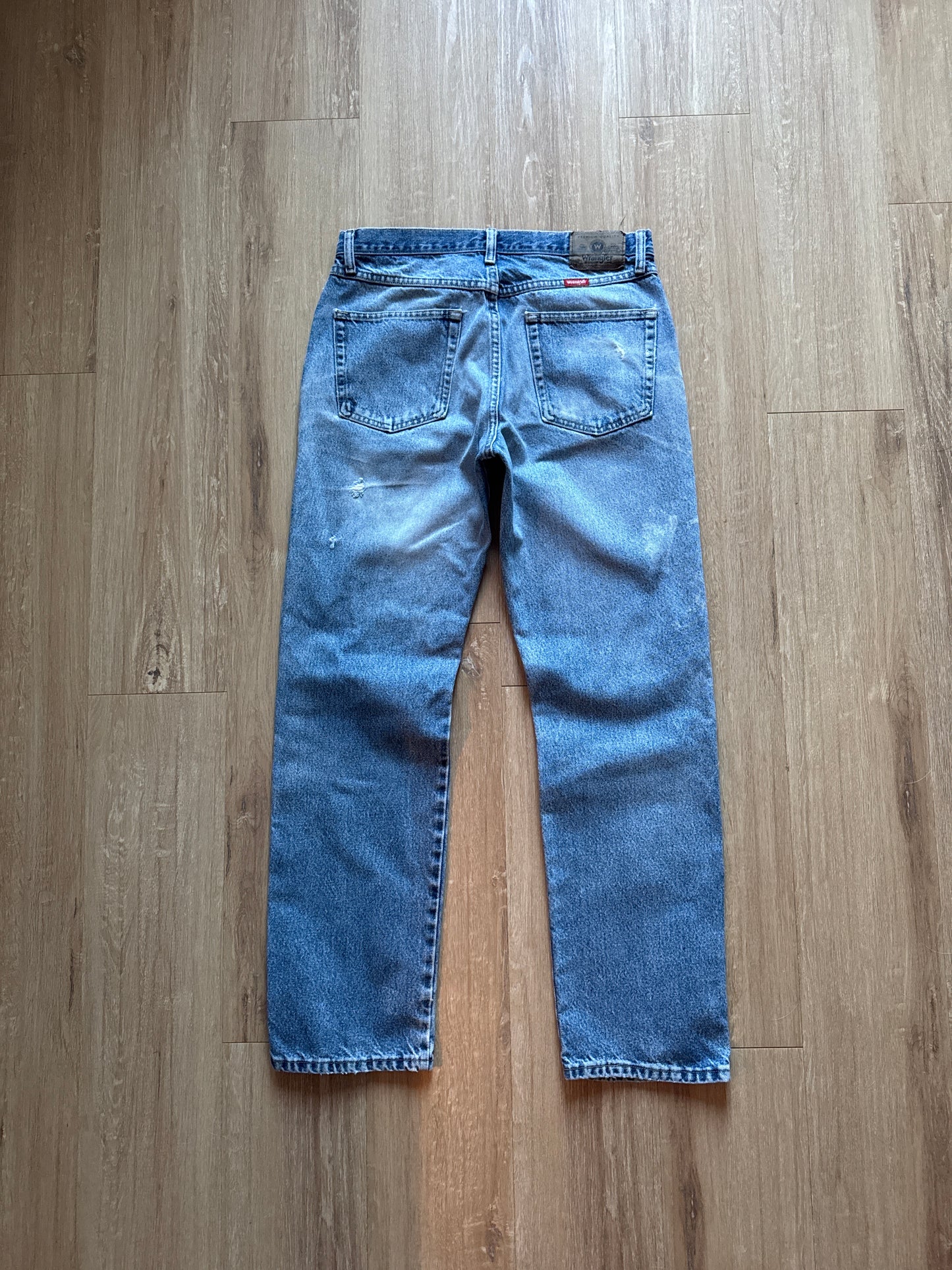 Vintage Wrangler Distressed Regular Fit Blue Denim Jeans
