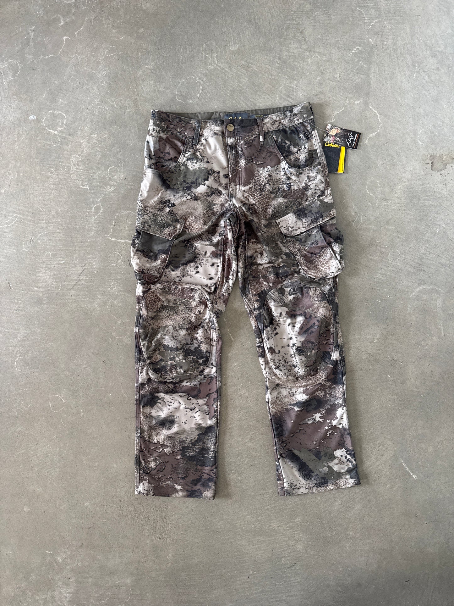 Cabela’s Mircotex Stretch o2 Octane Forest Camo Cargo Pants