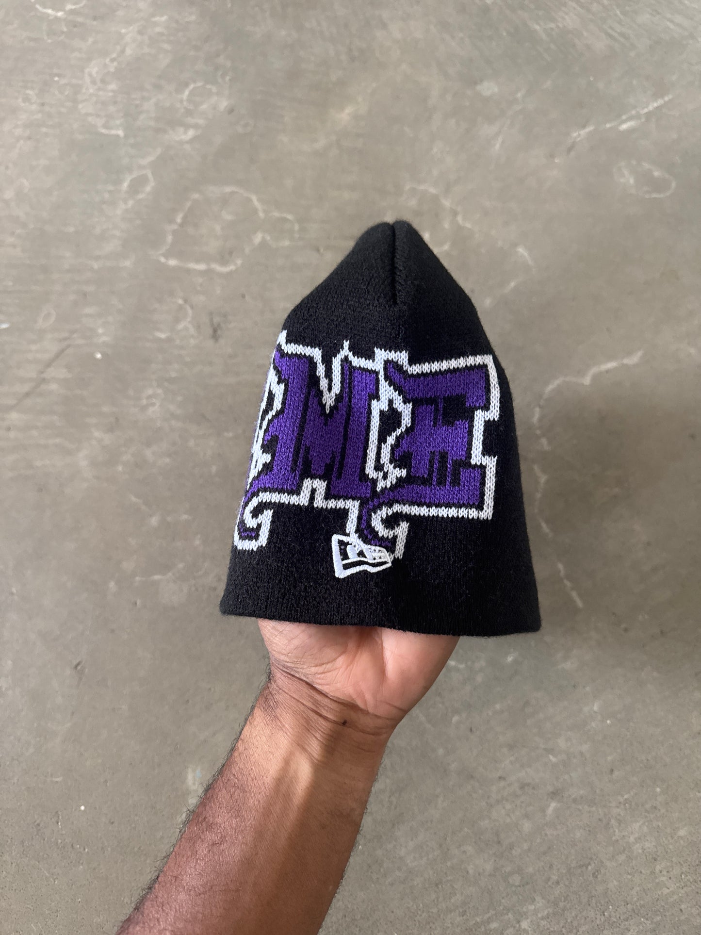 Supreme New Era Outline Black Beanie