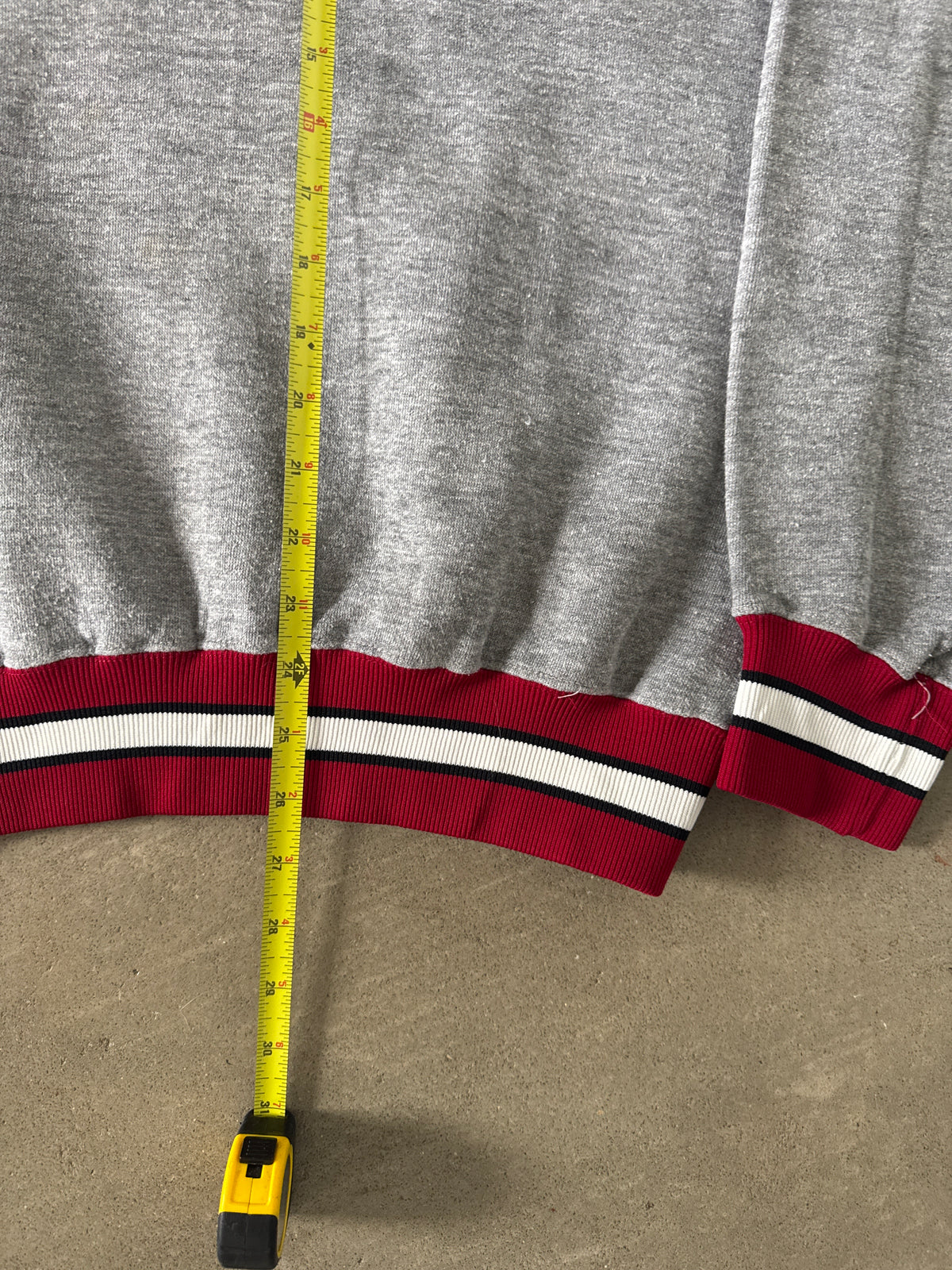 Vintage 90s University Of South Carolina Gamecock Basketball Sweatshirt