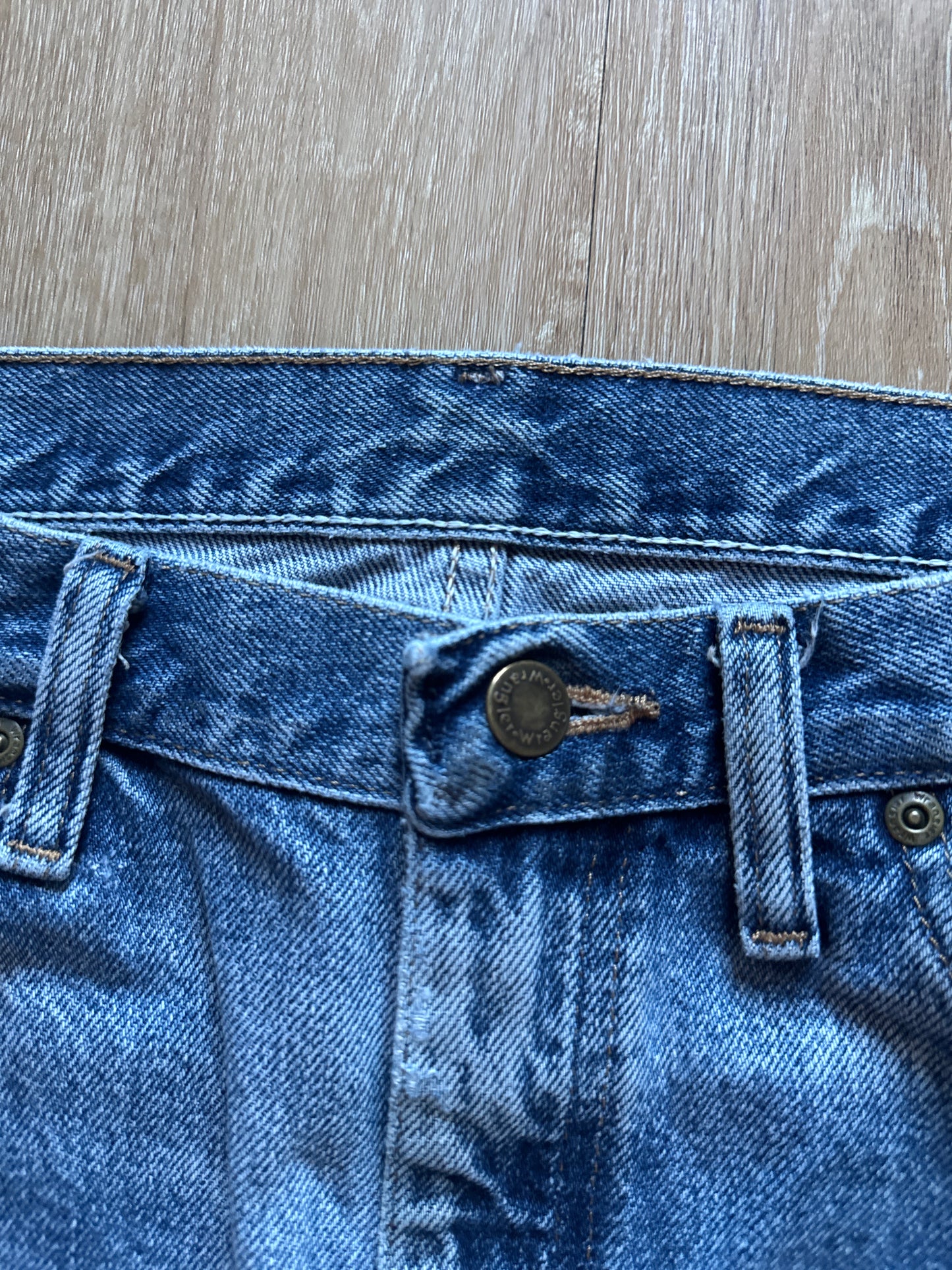 Vintage Wrangler Distressed Regular Fit Blue Denim Jeans