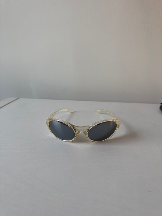 Vintage 90s Catfish Oval Sunglasses
