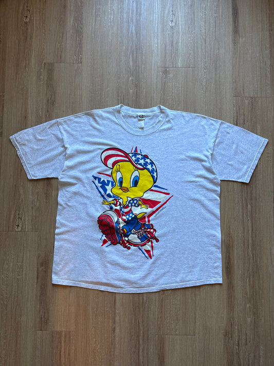 Vintage 1995 Warner Bros Tweety Bird USA Flag Tee