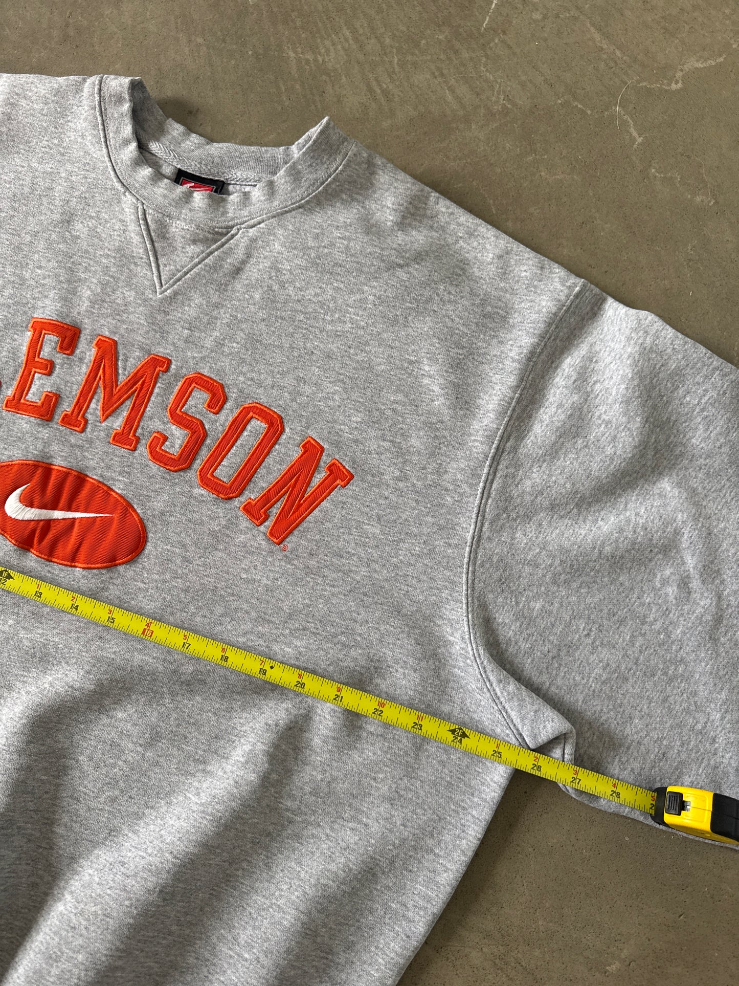 Vintage 90s Nike Clemson University Tigers Sweatshirt