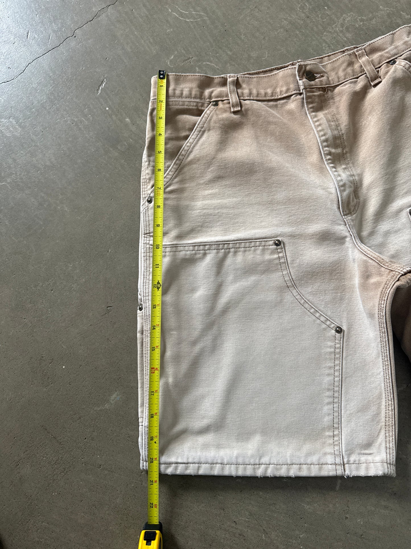 Vintage Carhartt Light Tan Sunfaded Double Knee Shorts