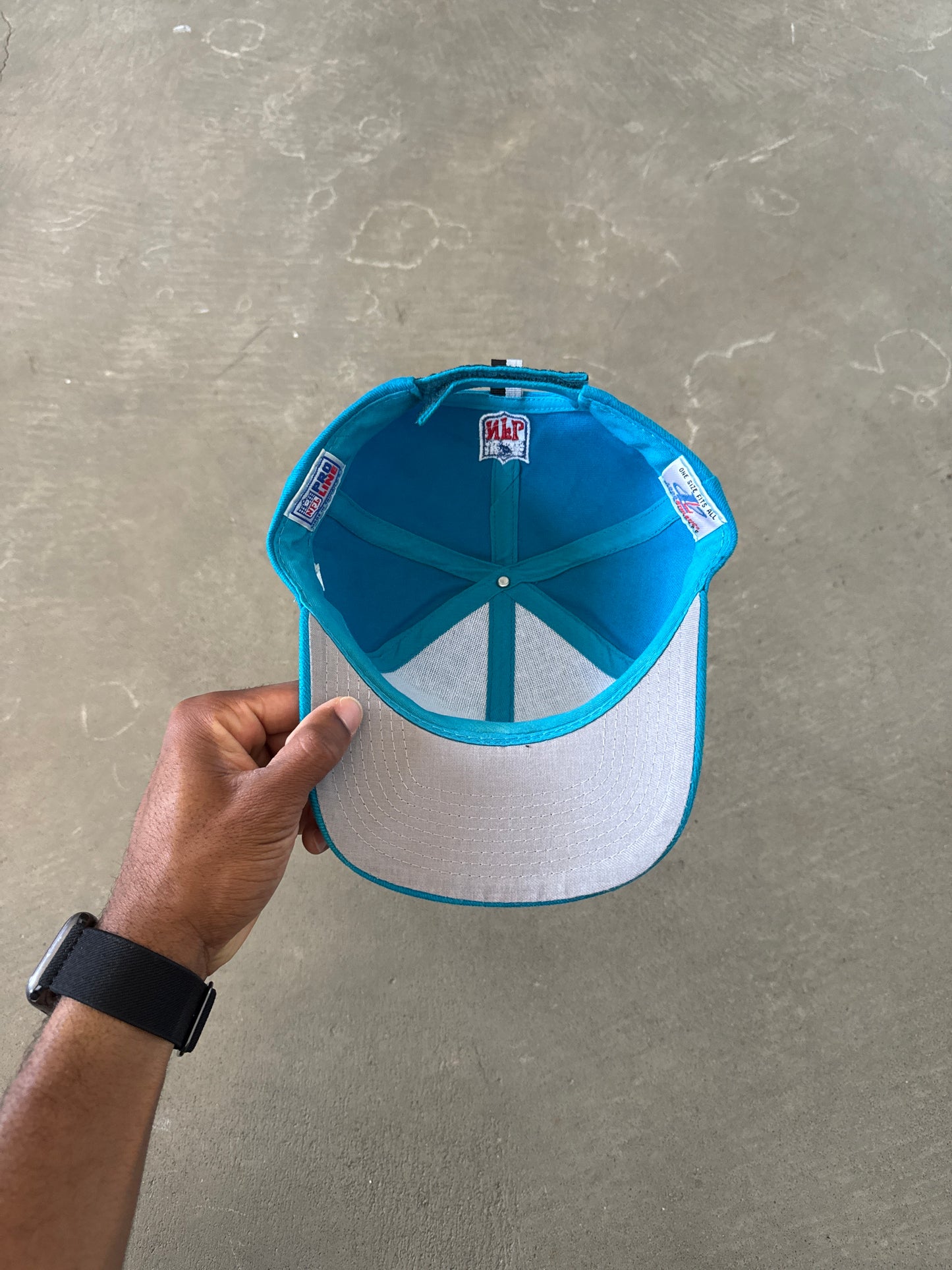 Vintage Logo Athletic Pro Line Carolina Panthers Strap Back Hat