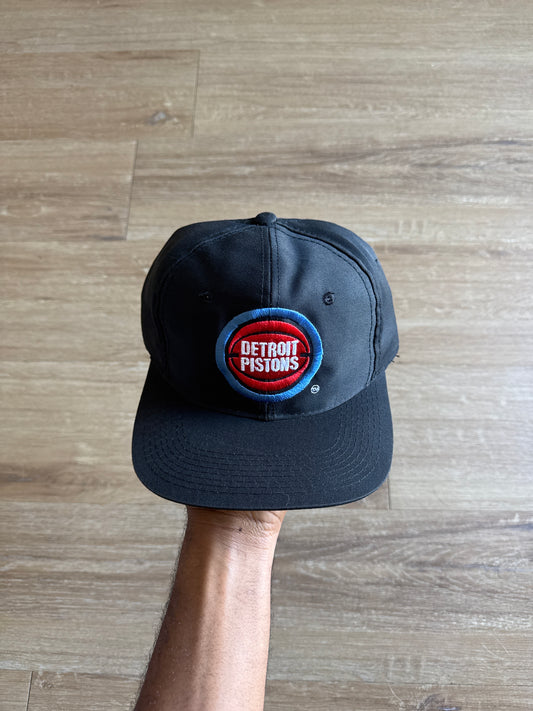 Vintage 90s Detroit Pistons Snapback Hat
