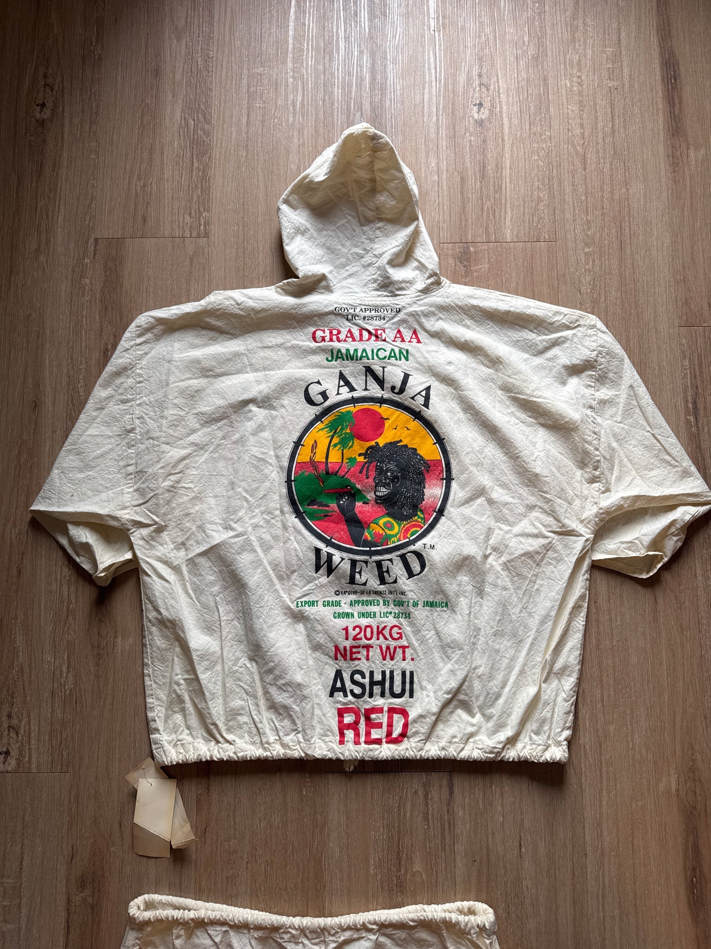 Vintage 1991 La Trenzz Jamaican Ganja Weed Ashui Red Rasta Reggie Hooded Shirt & Shorts Set