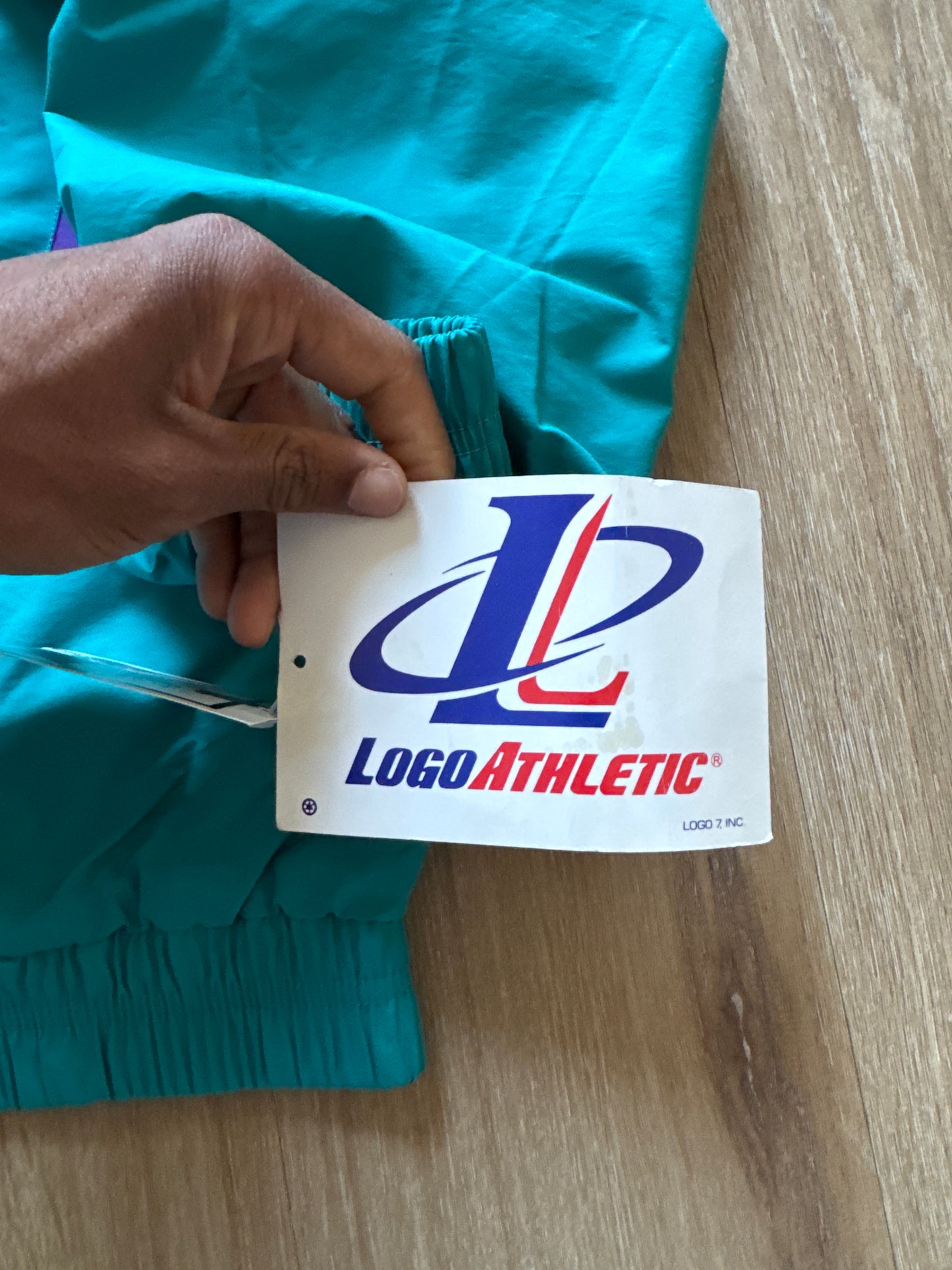 Vintage 90s Logo Athletic Charlotte Hornets Sharktooth Windbreaker Jacket