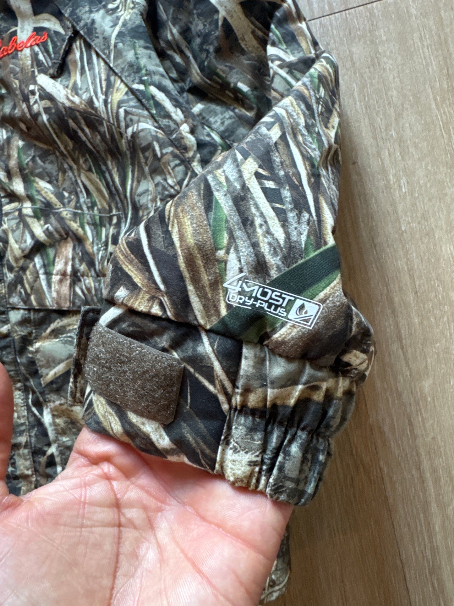 Cabela’s Youth Forest Camo Dry Plus Hunting Advantage Max Jacket