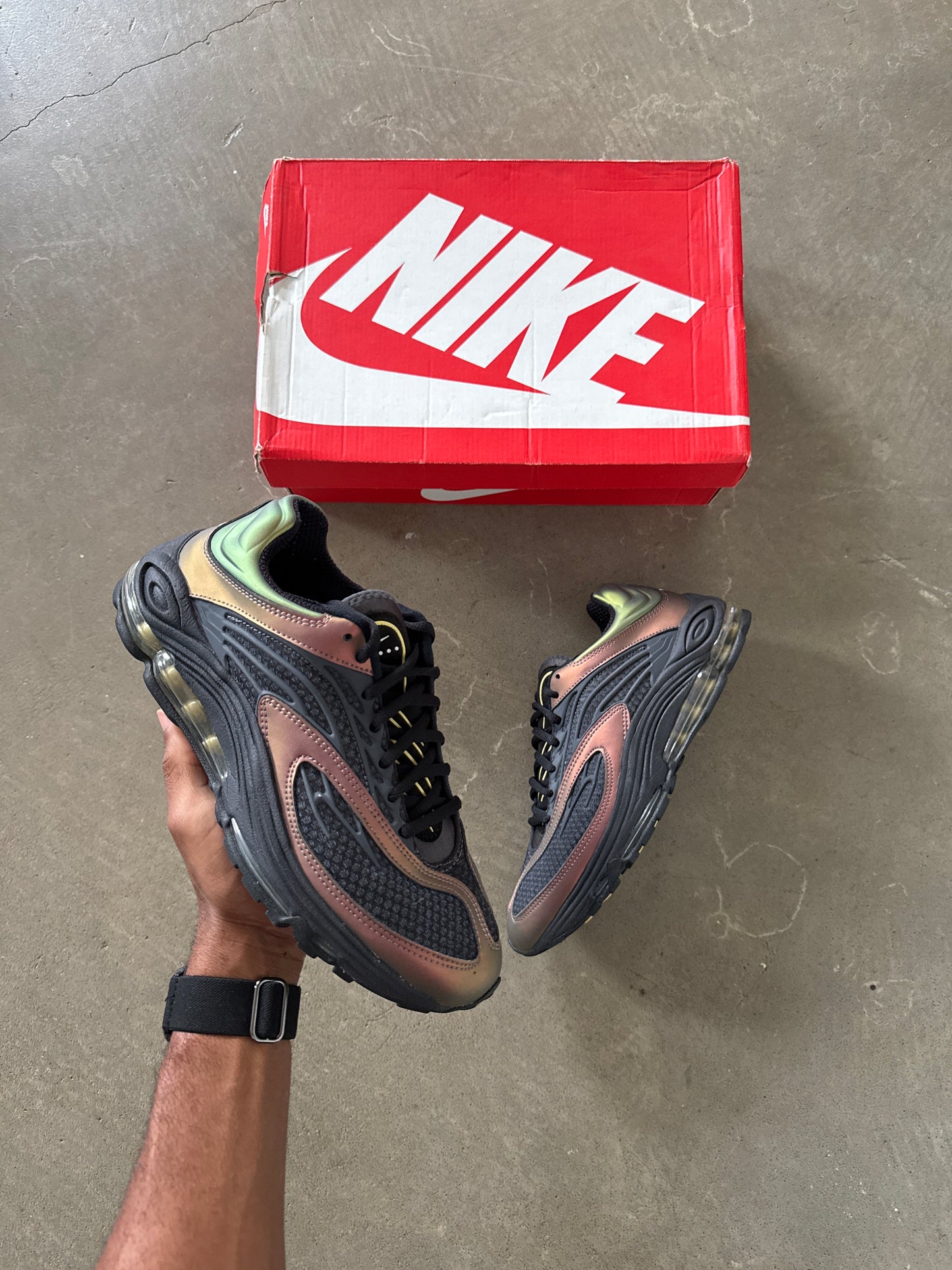 Nike Air Tuned Max Celery