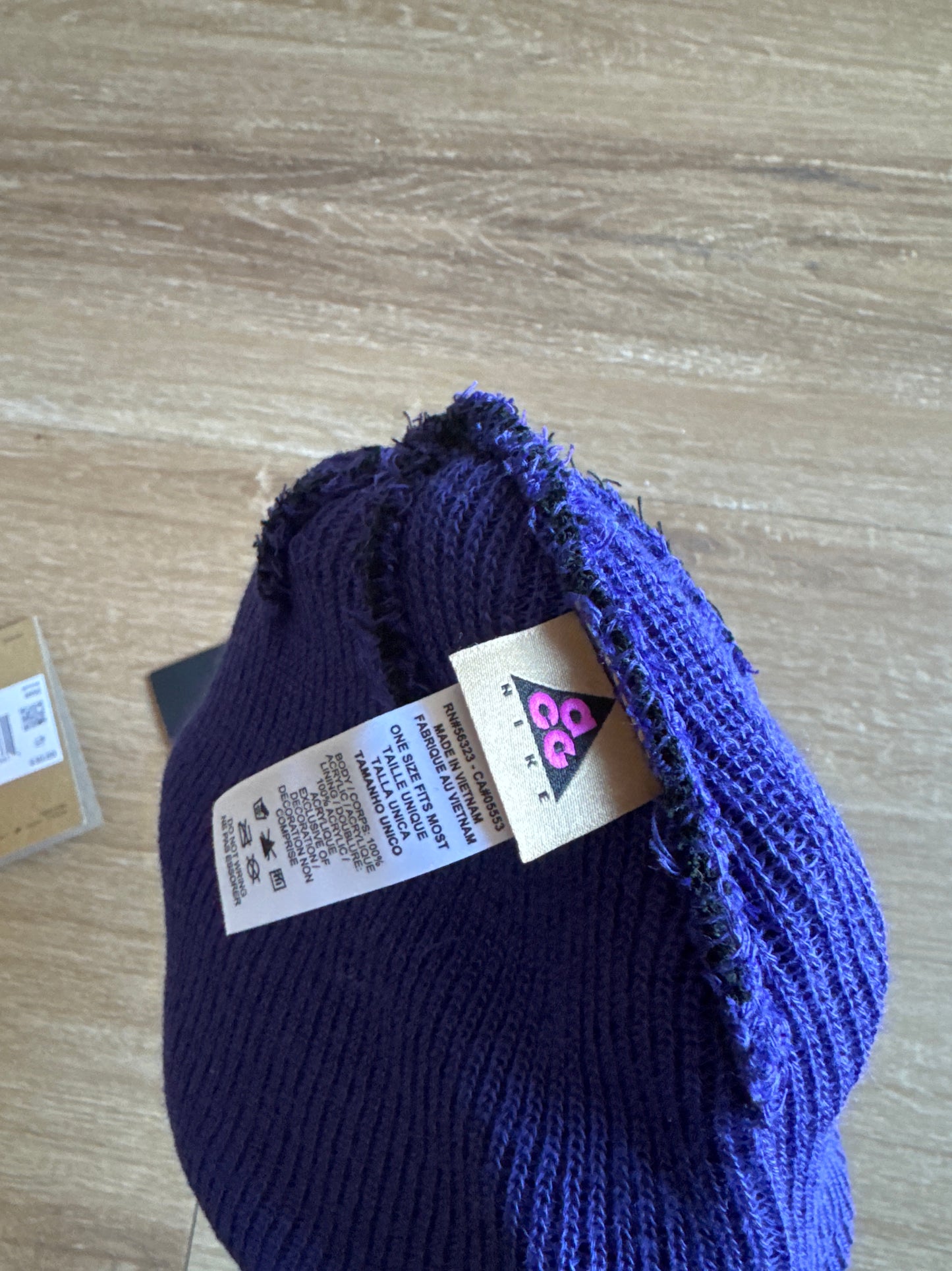 Nike ACG Cuffed Beanie