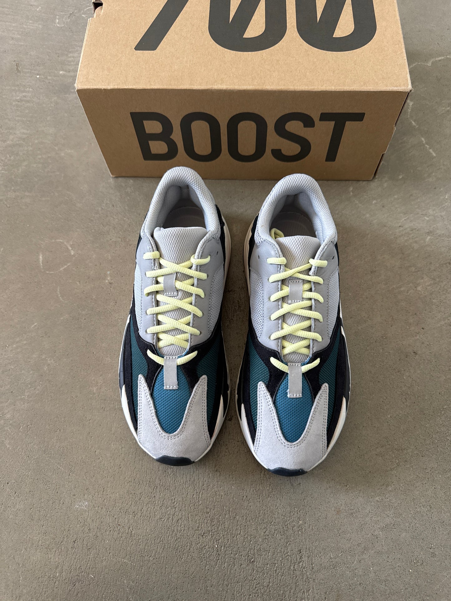Adidas Yeezy Boost 700 Wave Runner