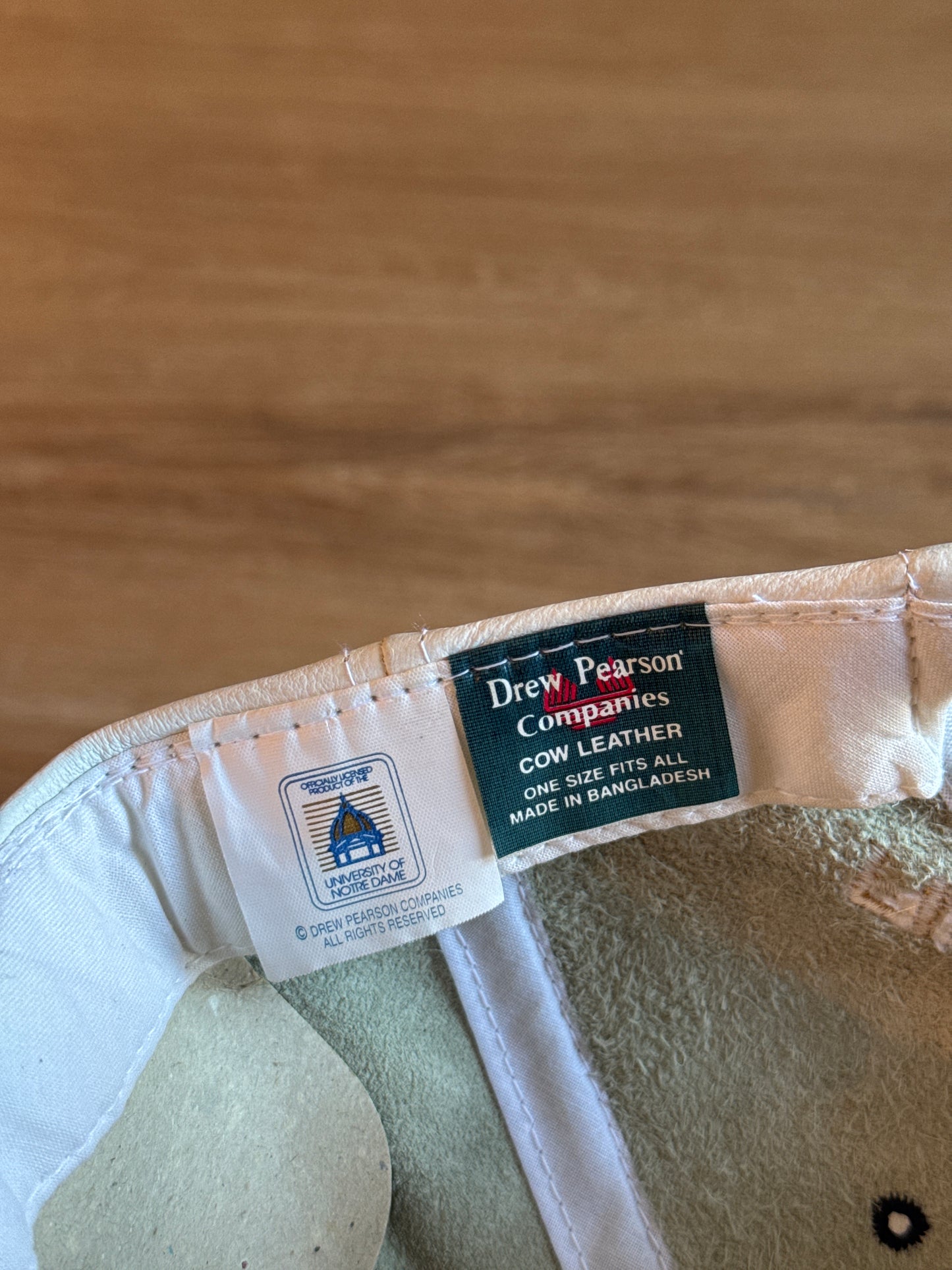 Vintage 90s Drew Pearson University Of Norte Dame Fighting Irish Leather Strap Back Hat