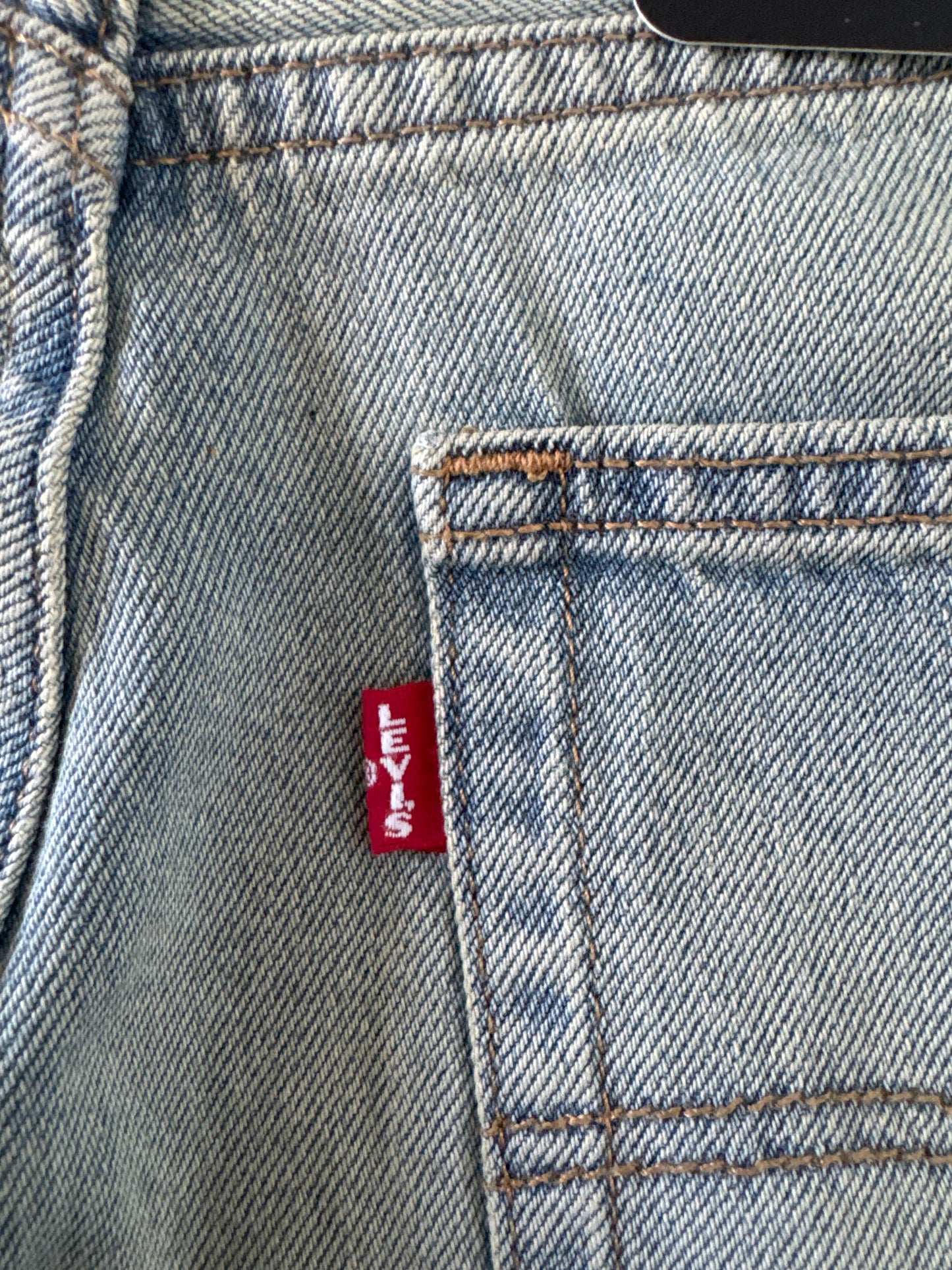 Levi’s Baggy Dad Mid Rise Lightwashed Denim Jean Shorts Jorts