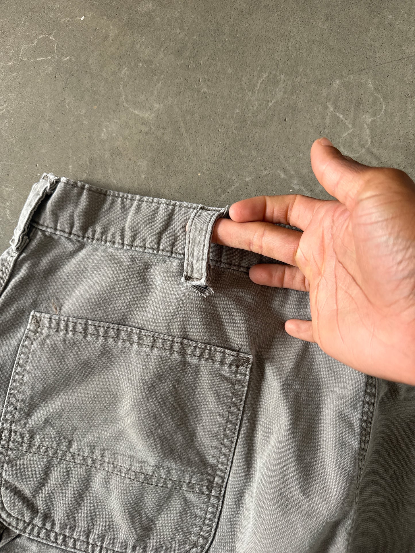 Vintage Carhartt Loose Original Fit Dark Tak Carpenter Pants