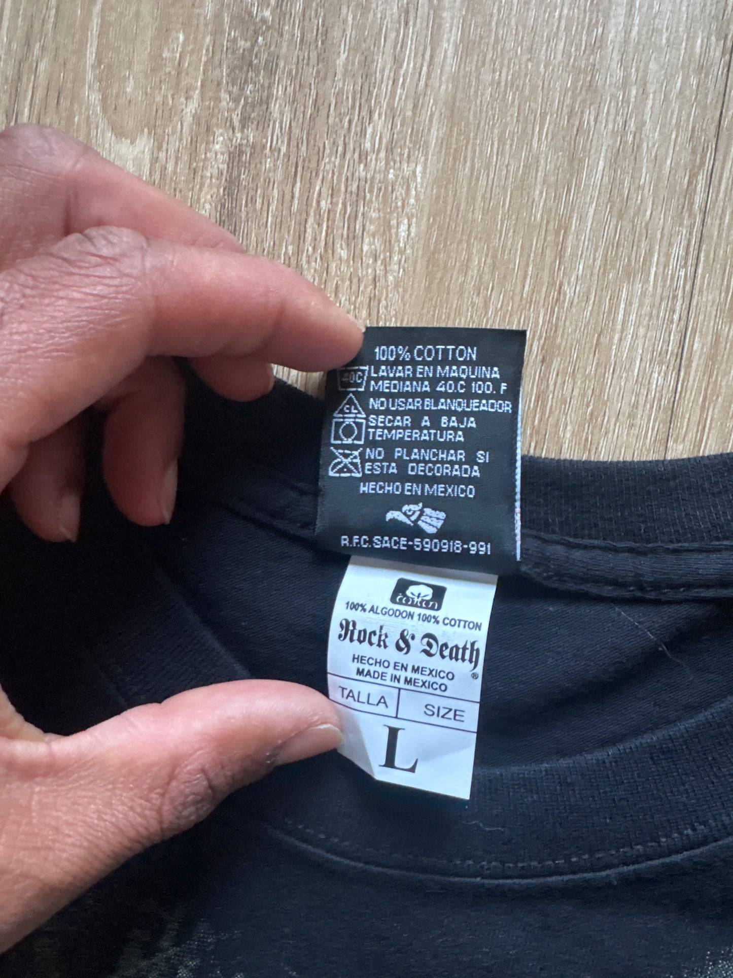 Vintage Y2K Rata Blanca El Reino Olvidado Mexican Bootleg Metal Rock & Death Tag Tee