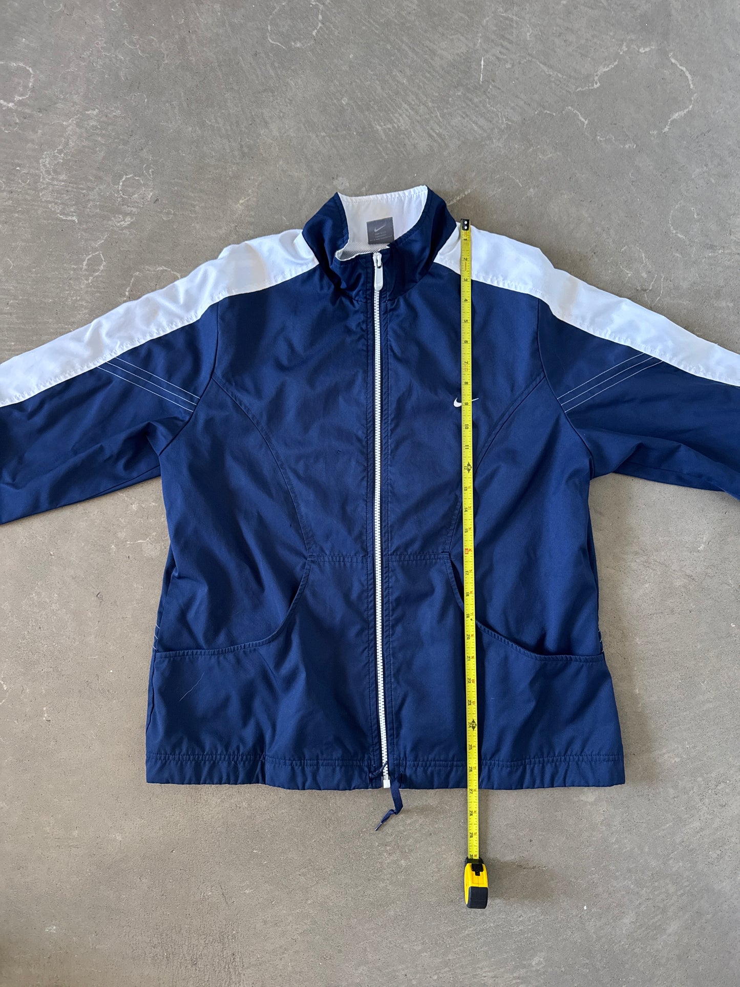 Vintage Women’s Nike Navy Windbreaker Jacket