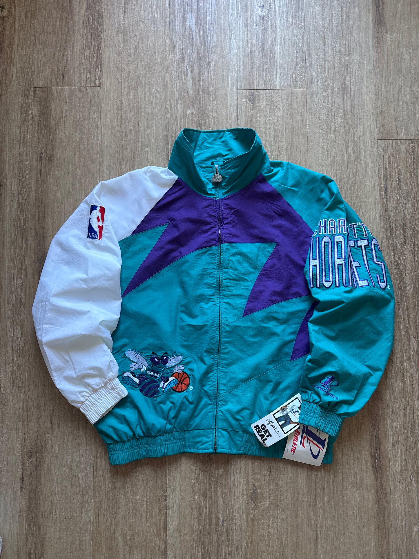 Vintage 90s Logo Athletic Charlotte Hornets Sharktooth Windbreaker Jacket