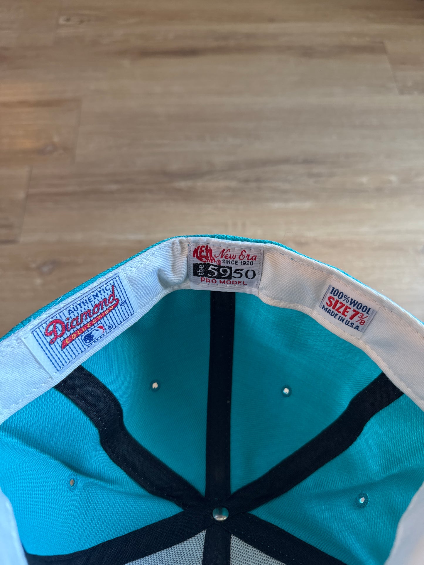 Vintage New Era Authentic Diamond Collection The 5950 Pro Model Wool Florida Marlins MLB Fitted Hat