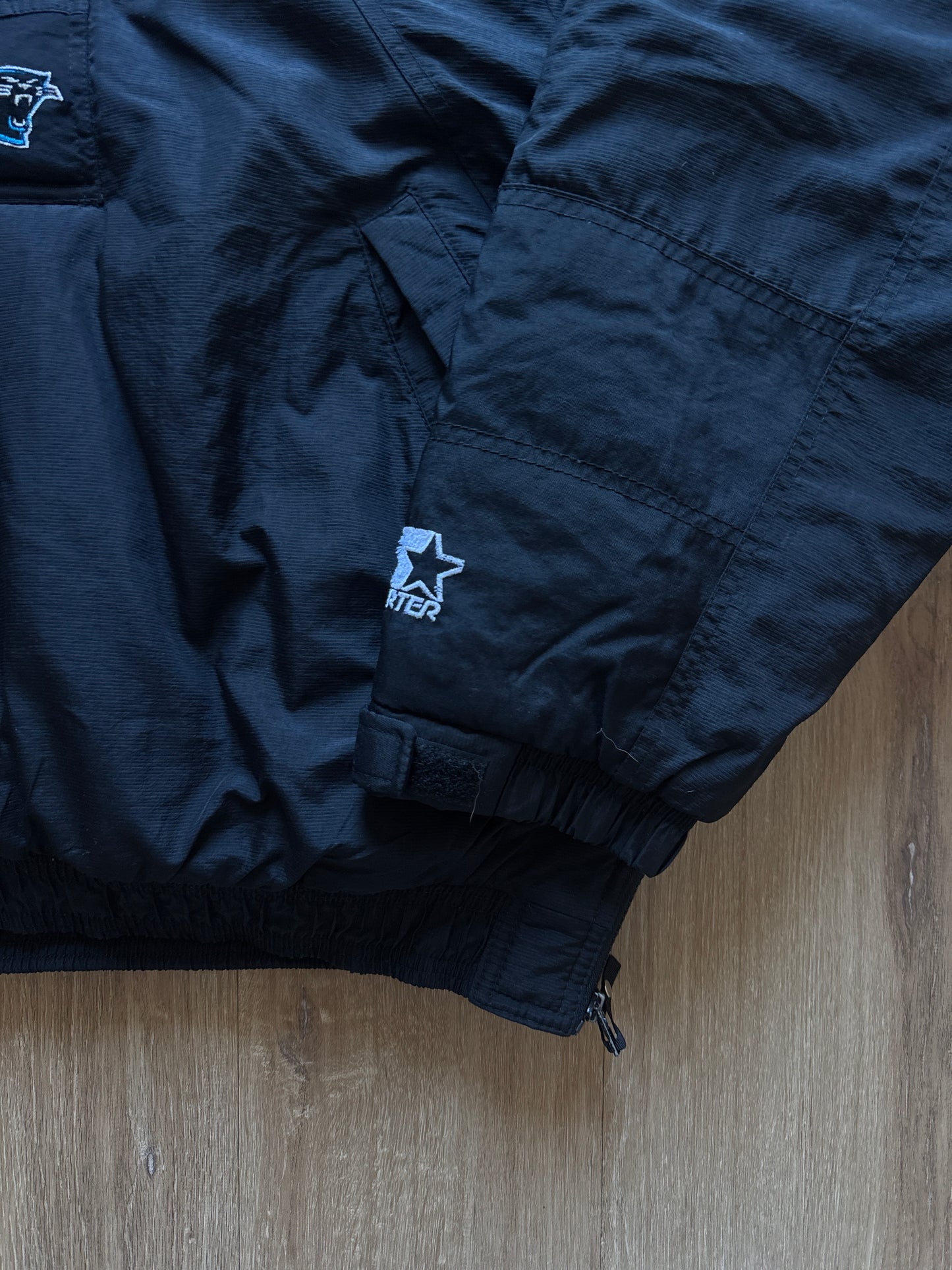 Vintage Starter Carolina Panthers Puffer Jacket