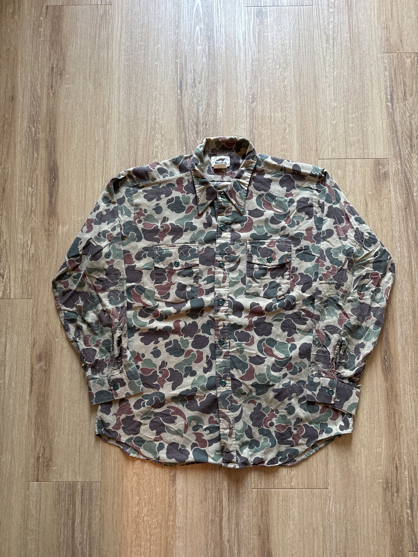 Vintage 80s Duxbak Duck Camo Distressed Button Up Shirt