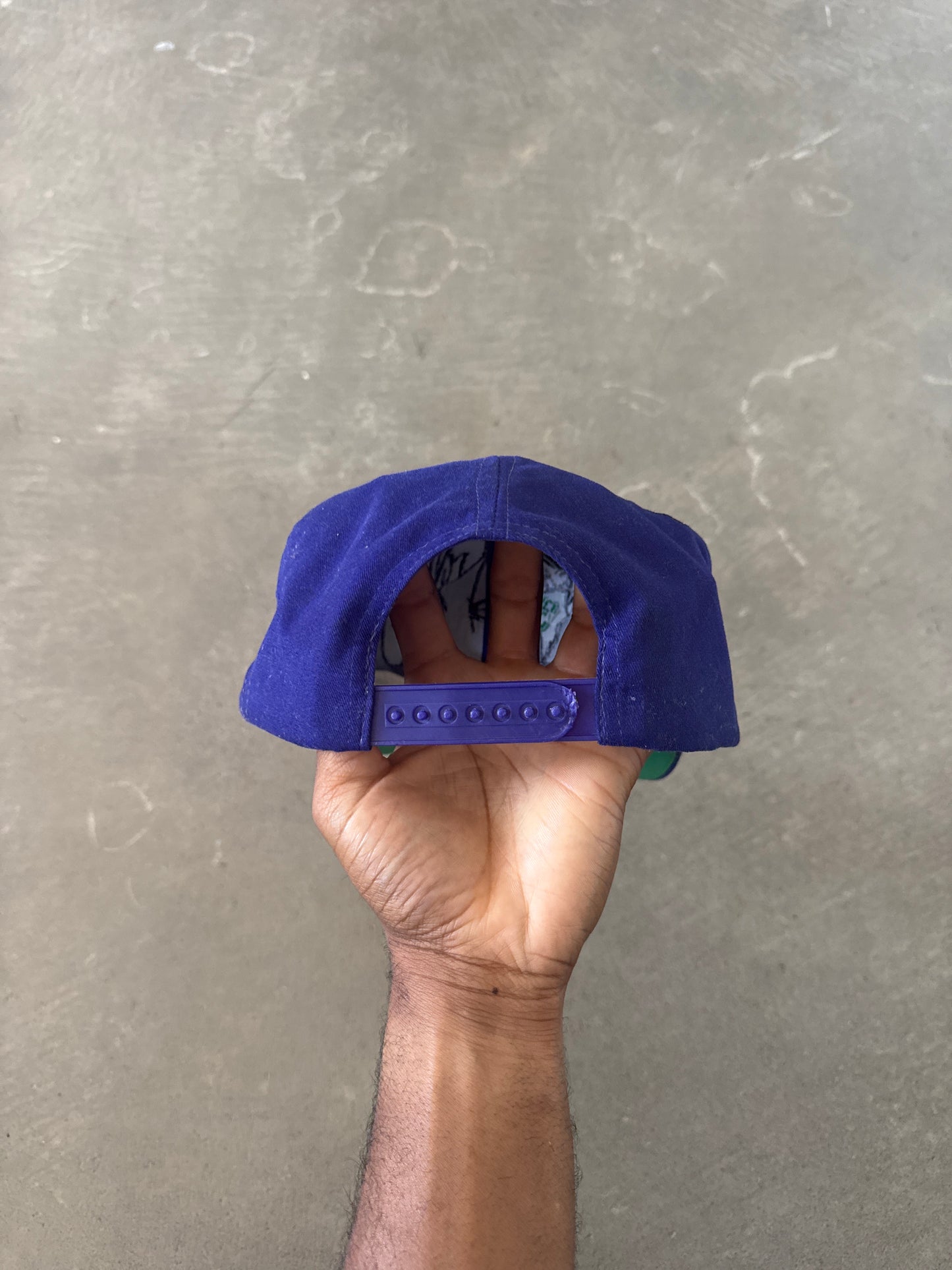 Vintage 90s Disney Goofy Basketball Embroidered SnapBack Hat