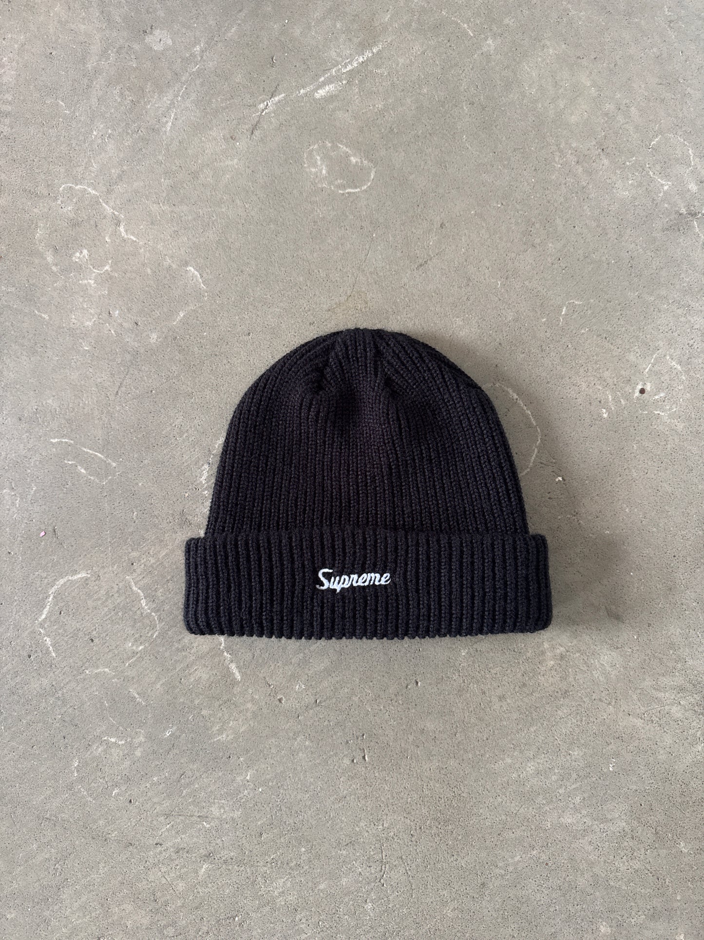 Supreme Loose Gauge Black Beanie