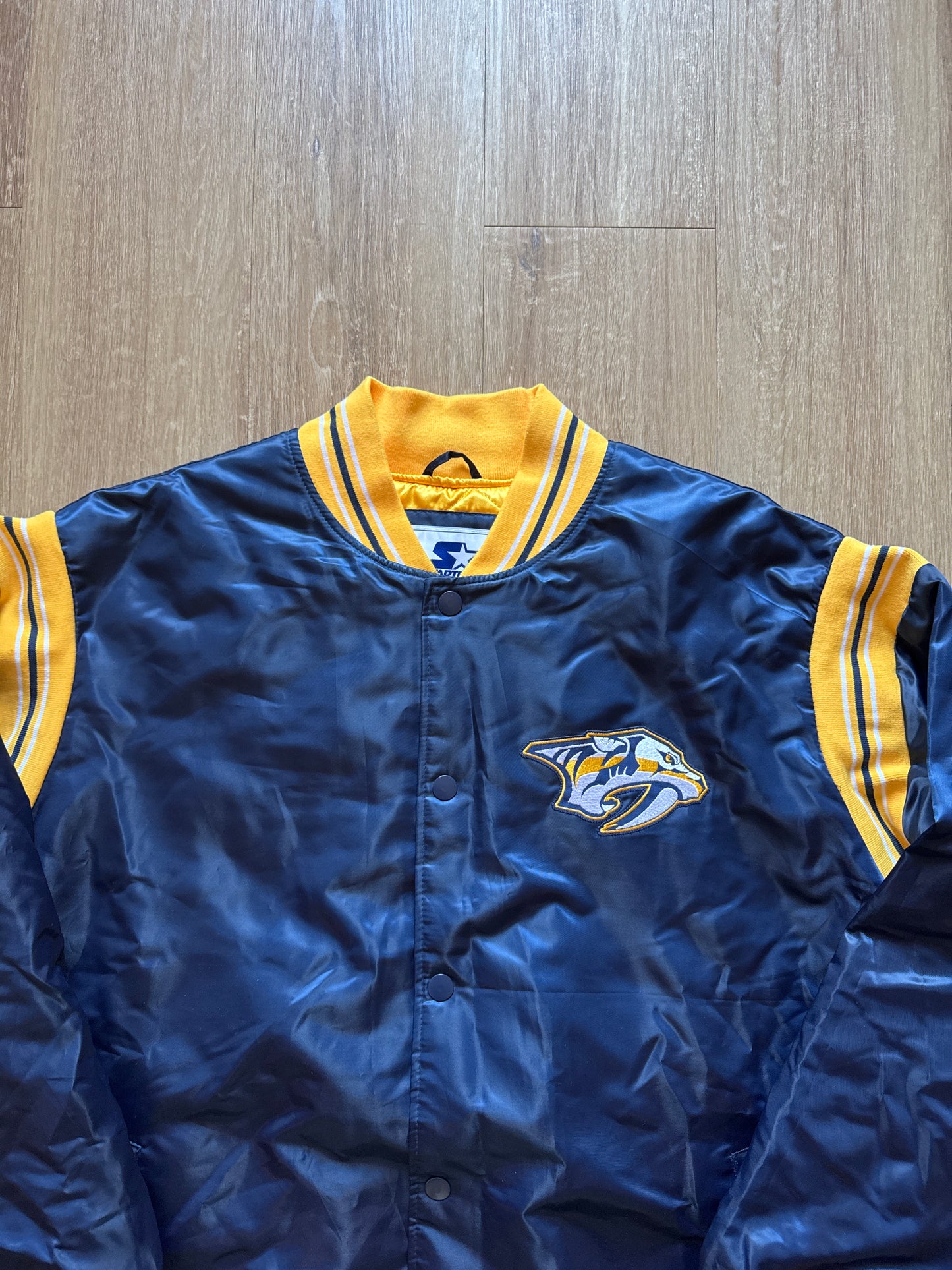 Starter Nashville Predators NHL Satin Bomber Jacket