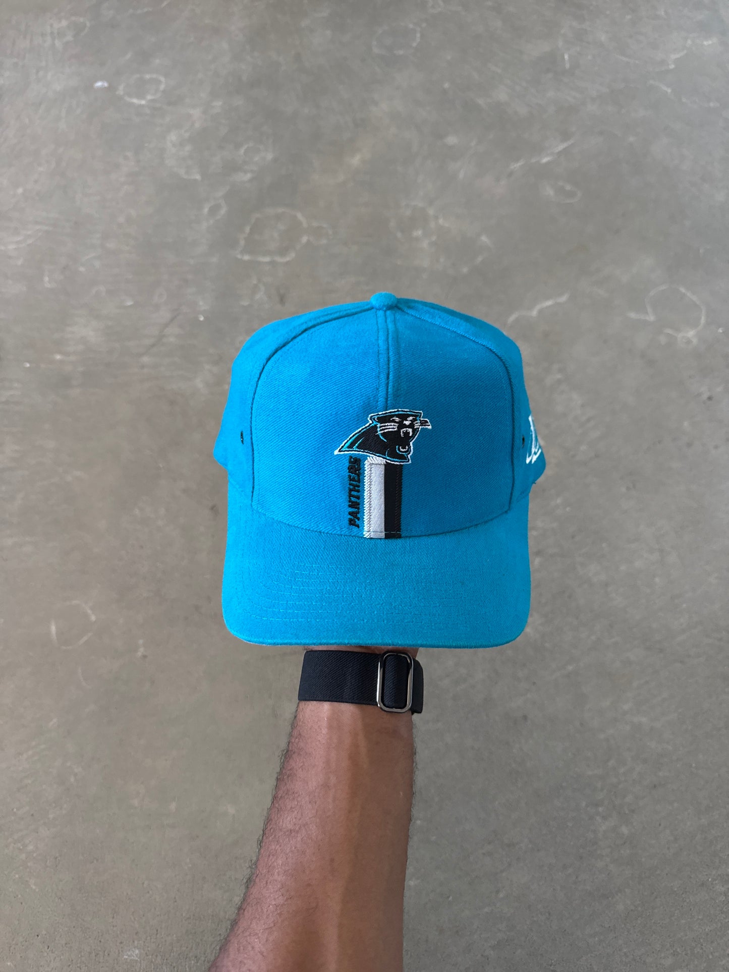 Vintage Logo Athletic Pro Line Carolina Panthers Strap Back Hat