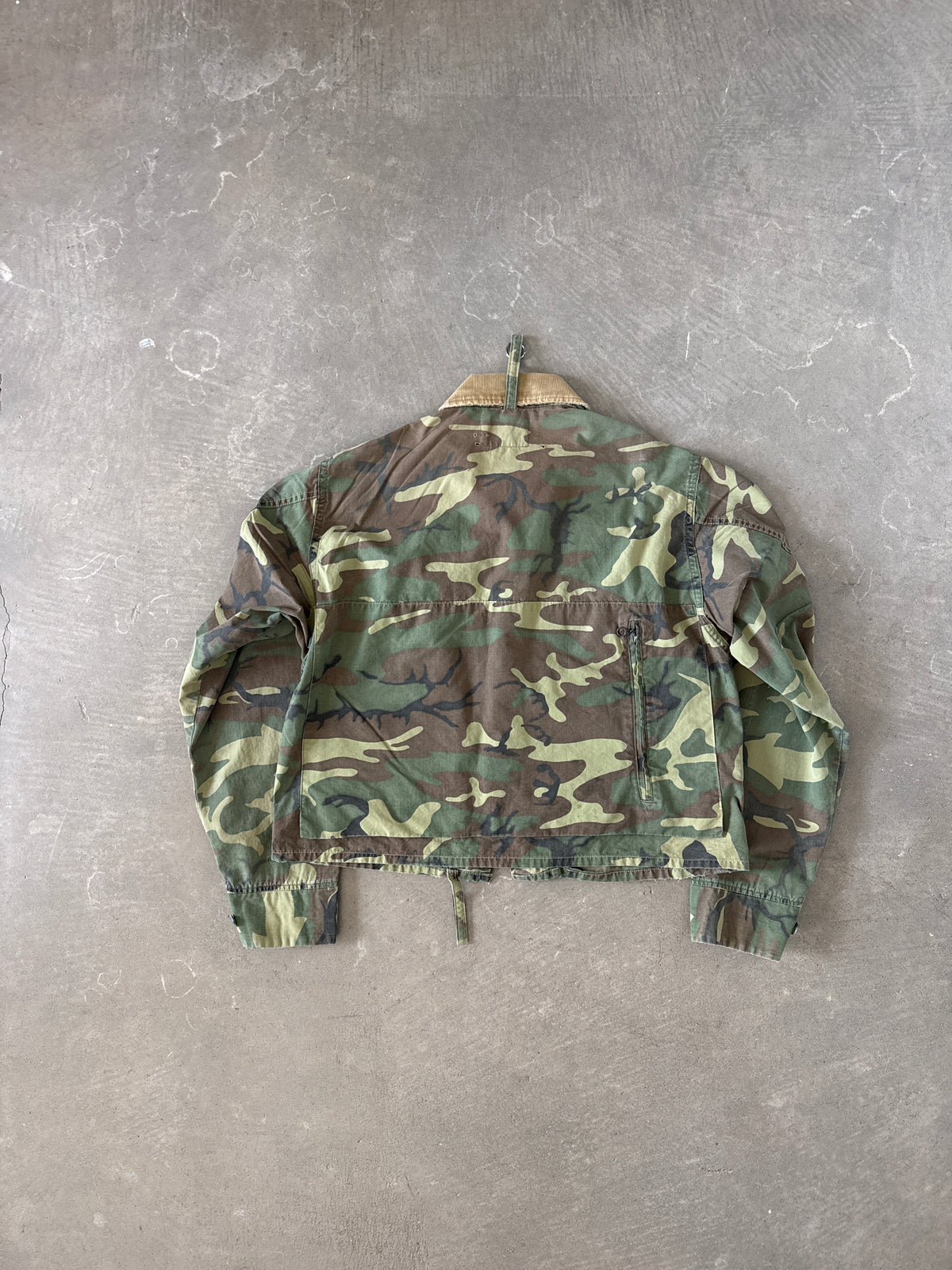 Vintage Game Winner Military Camo Cropped Multi Pocket Hunting Jacket