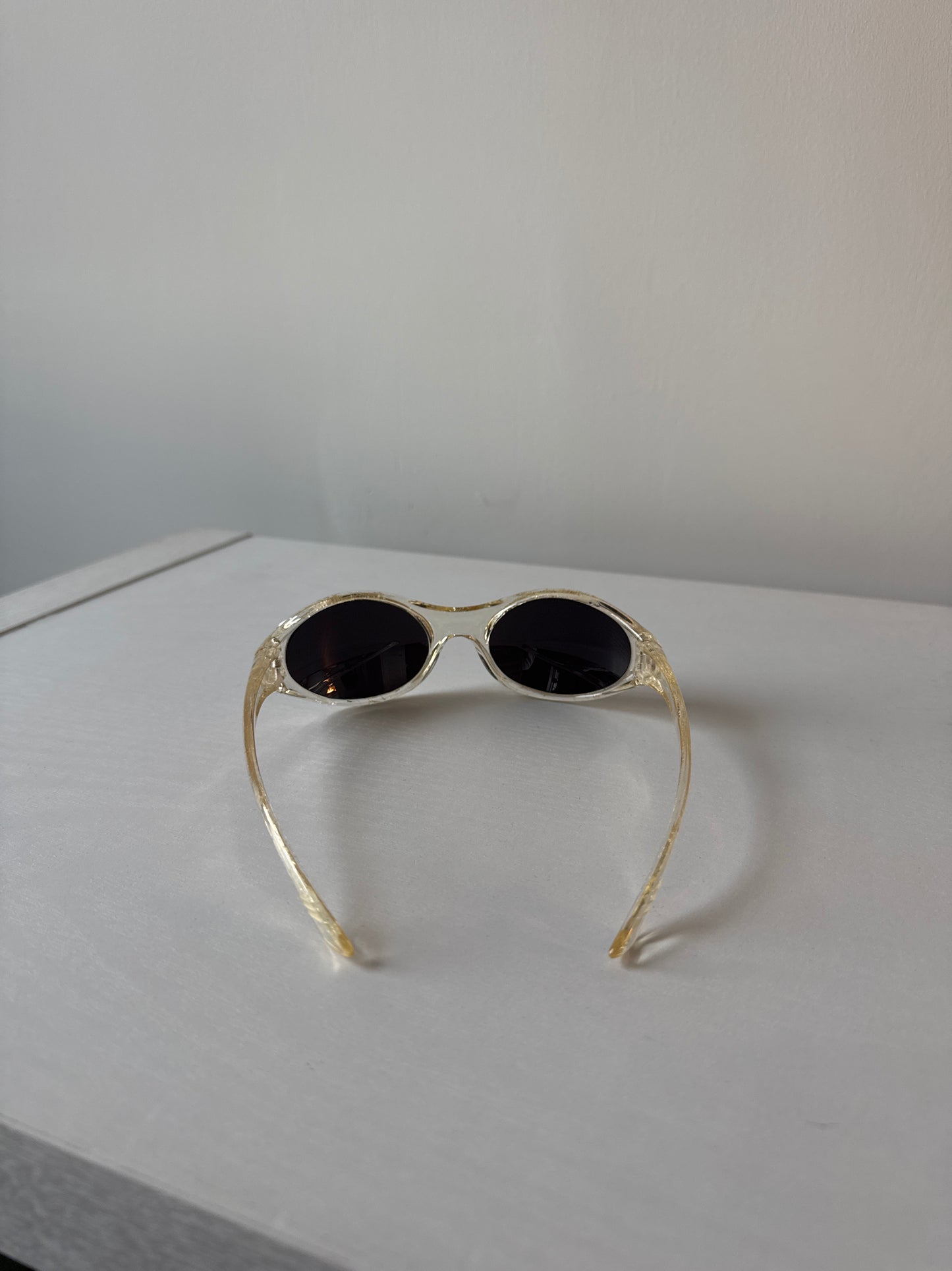 Vintage 90s Catfish Oval Sunglasses