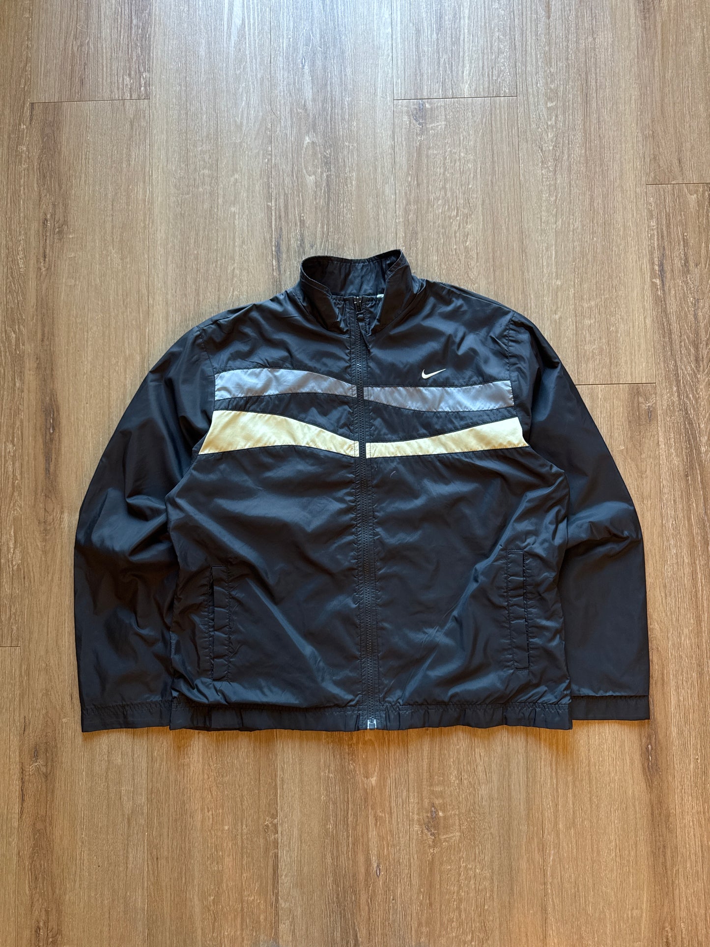 Vintage Women’s Nike Track Suit Set