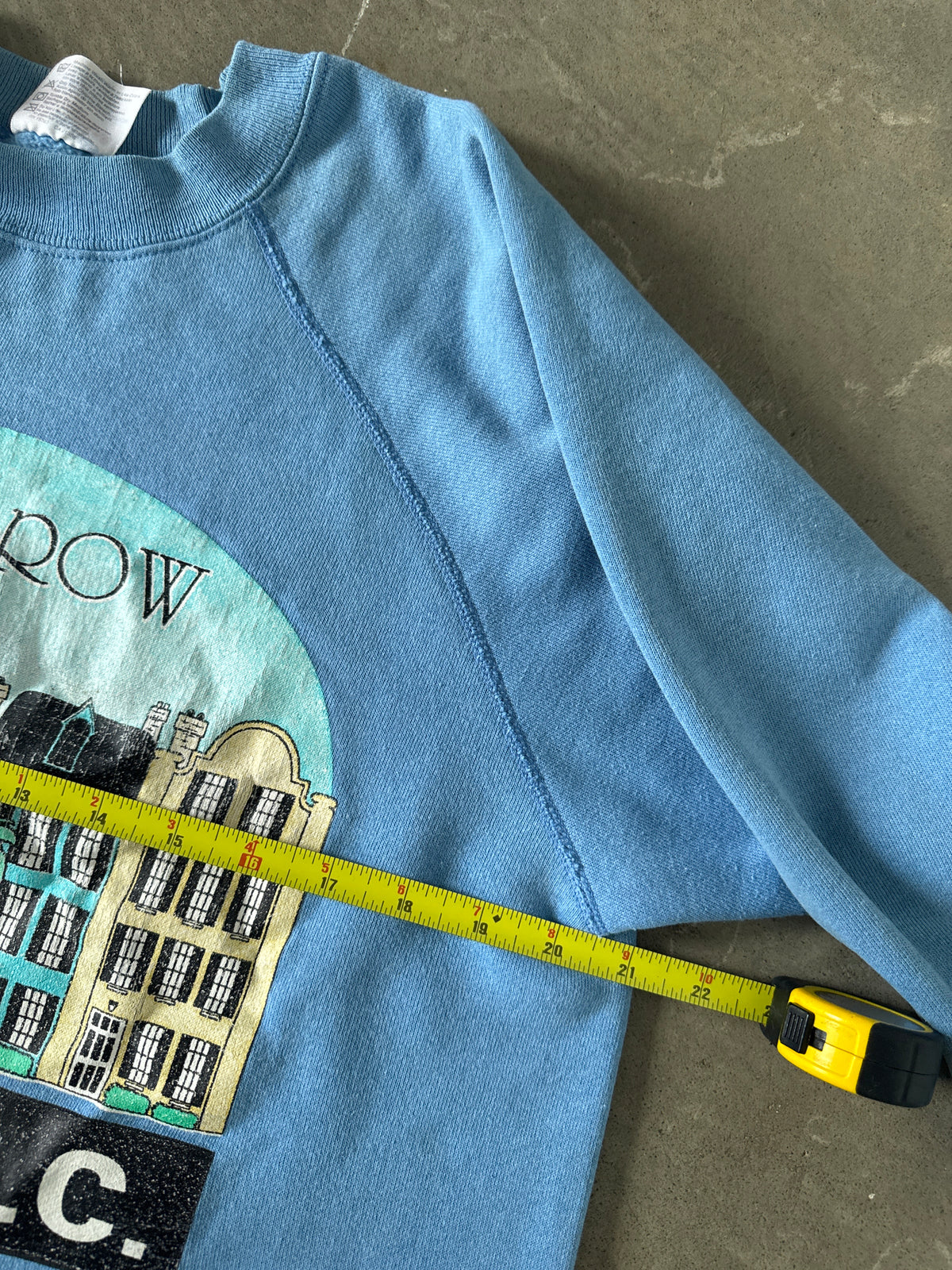 Vintage 90s Charleston South Carolina Rainbow Row Sweatshirt