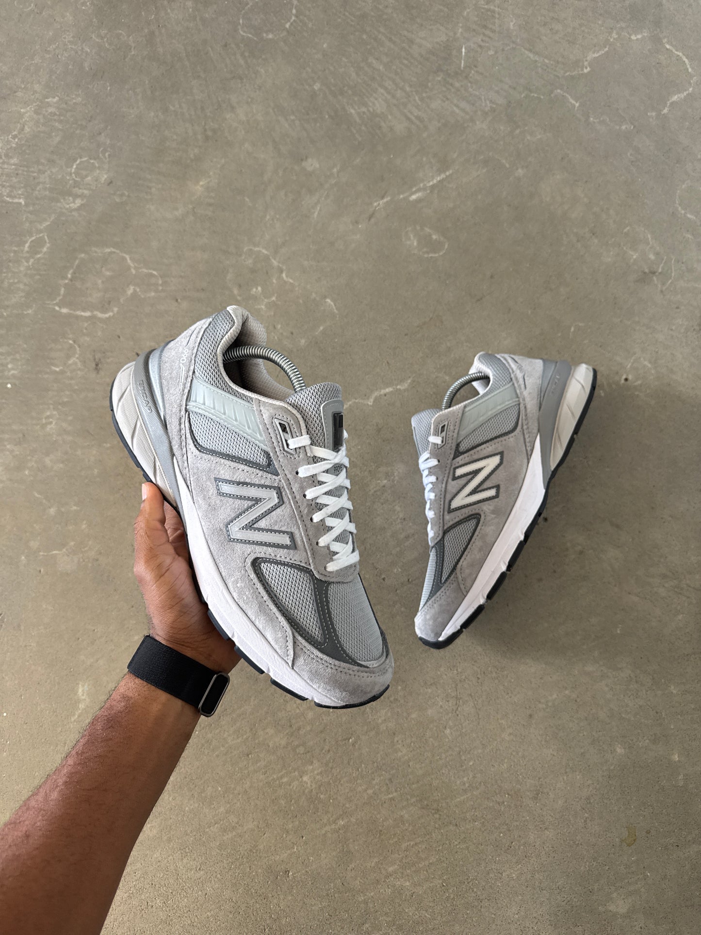New Balance 990v5 Grey