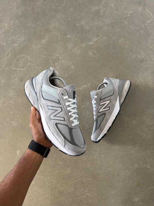 New Balance 990v5 Grey