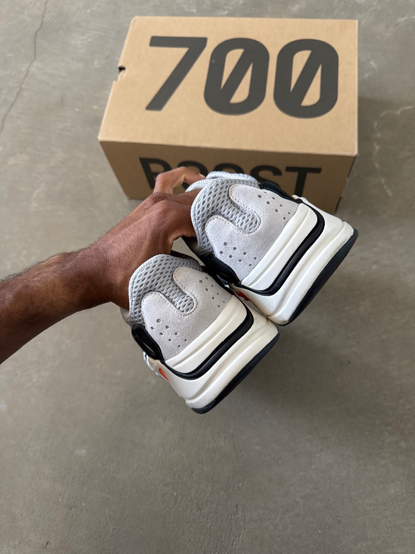 Adidas Yeezy Boost 700 Wave Runner