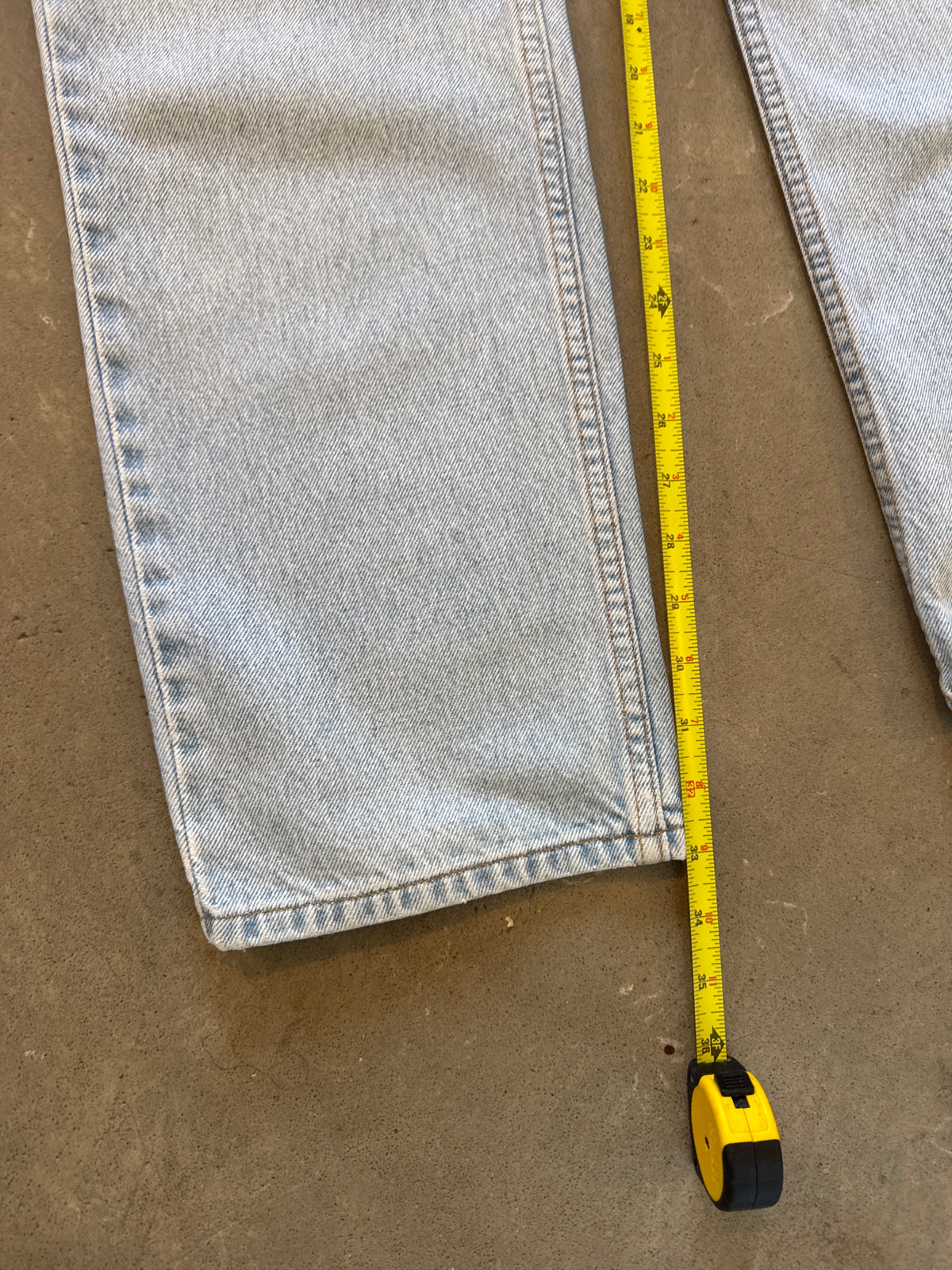 Vintage 1995 Levi’s 505 Orange Tab Regular Straight Leg Fit Light Washed Denim Jeans
