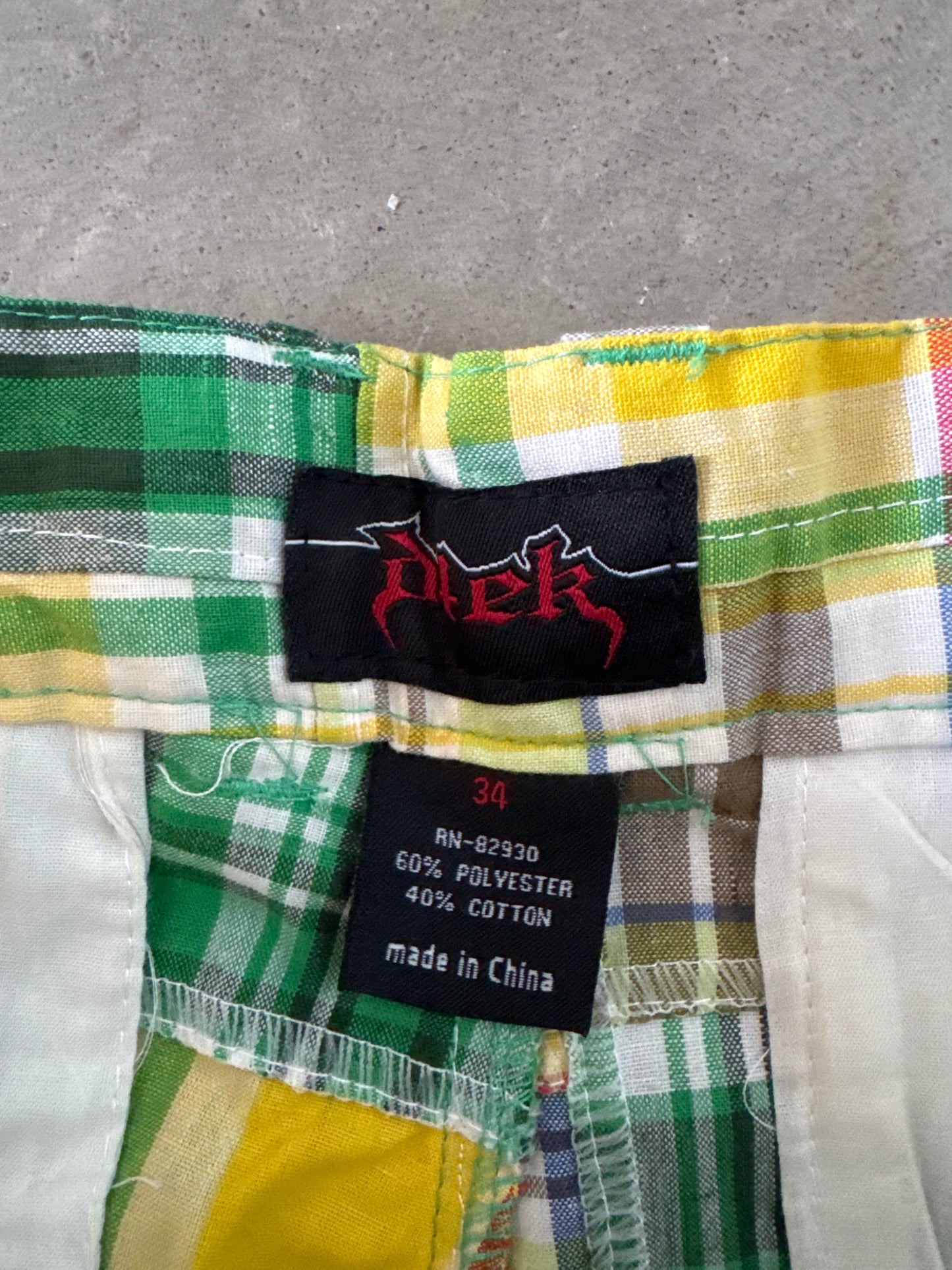Vintage Y2K Dtek Patchwork Plaid Shorts