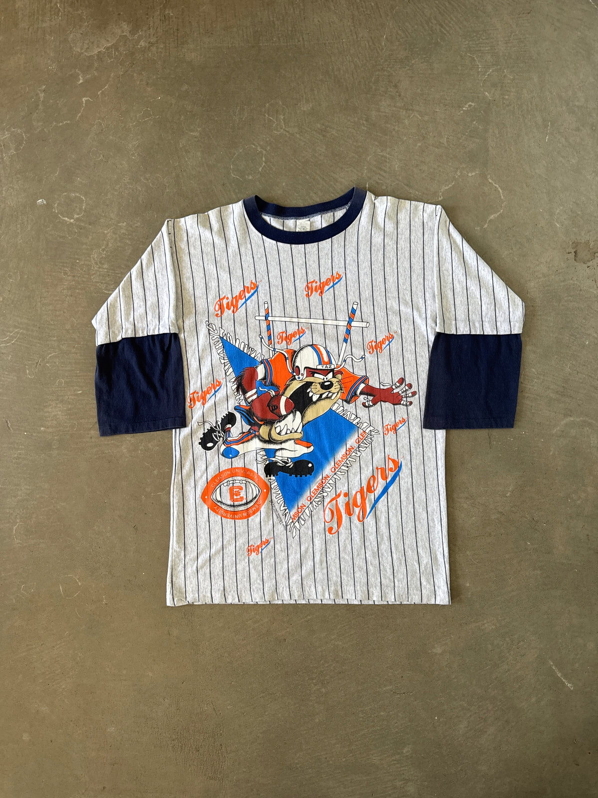 Vintage 1994 Warner Bros Taz University Of Clemson Tigers Raglan Pin Stripe Football Tee