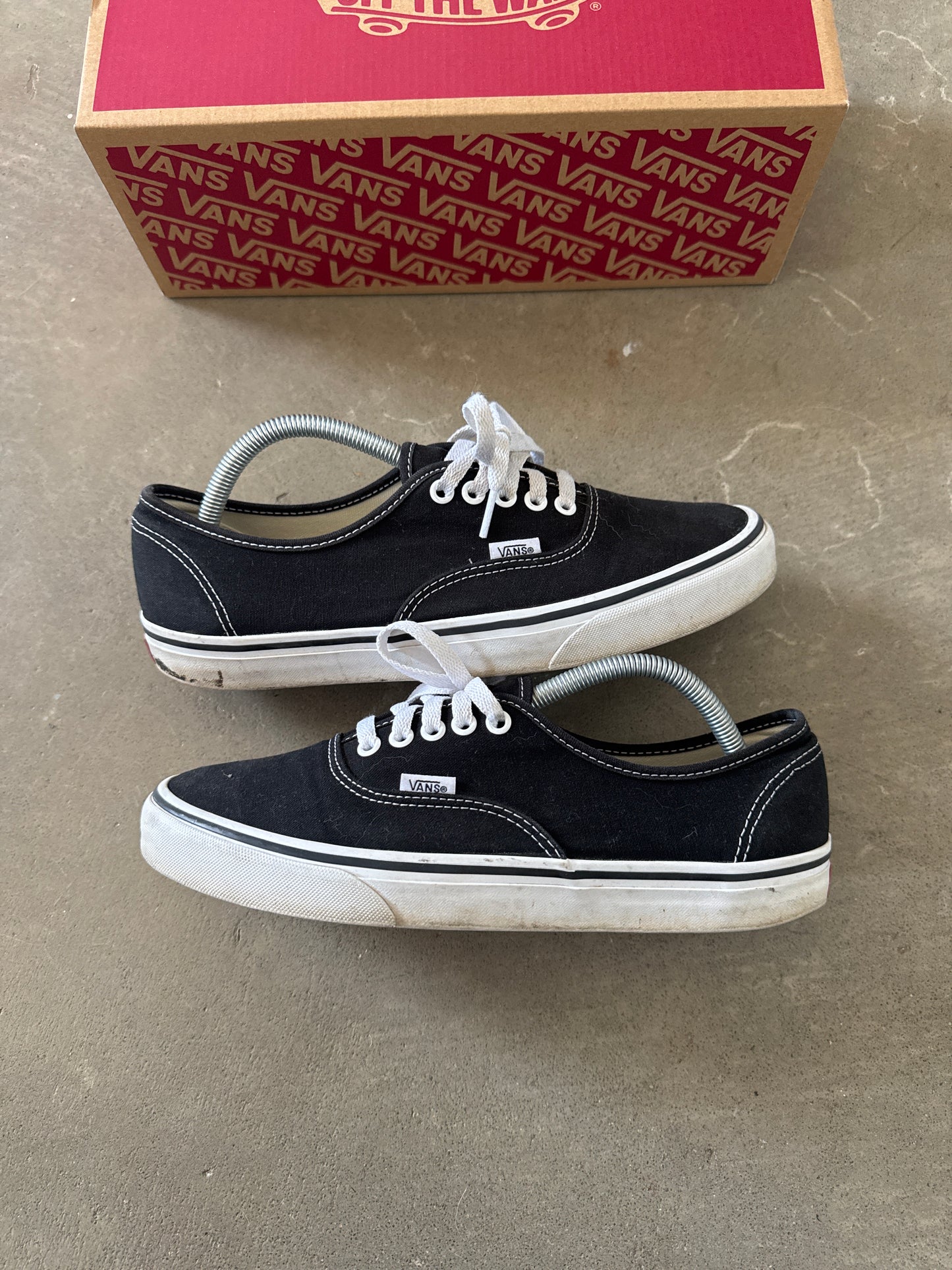 Vans Authentic Black White