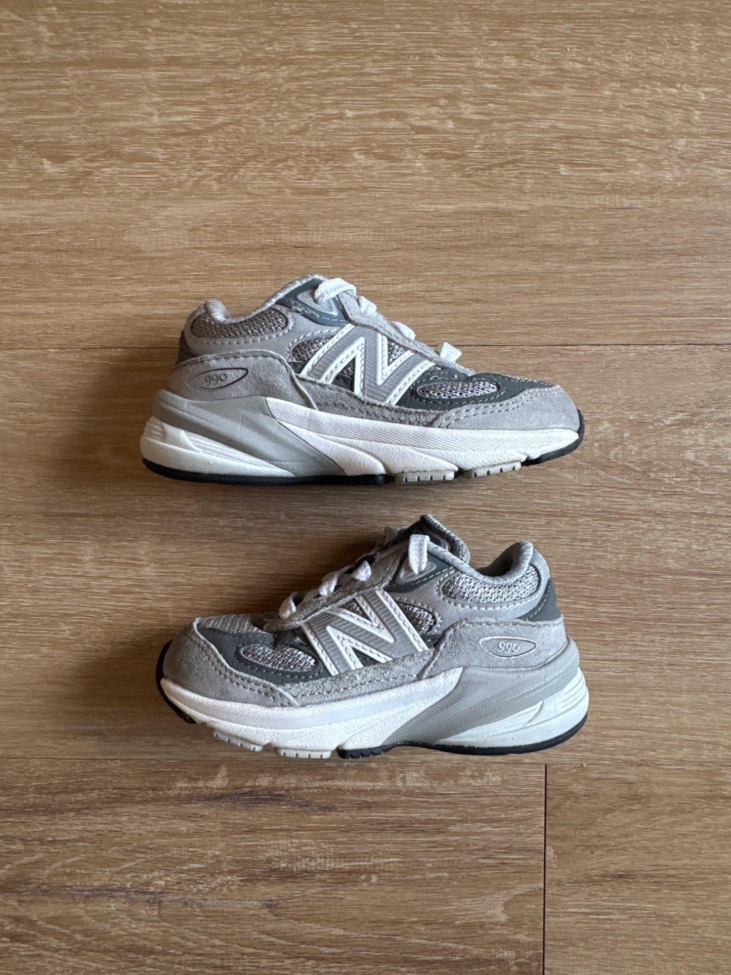 New Balance 990v6 Grey Silver Toddler