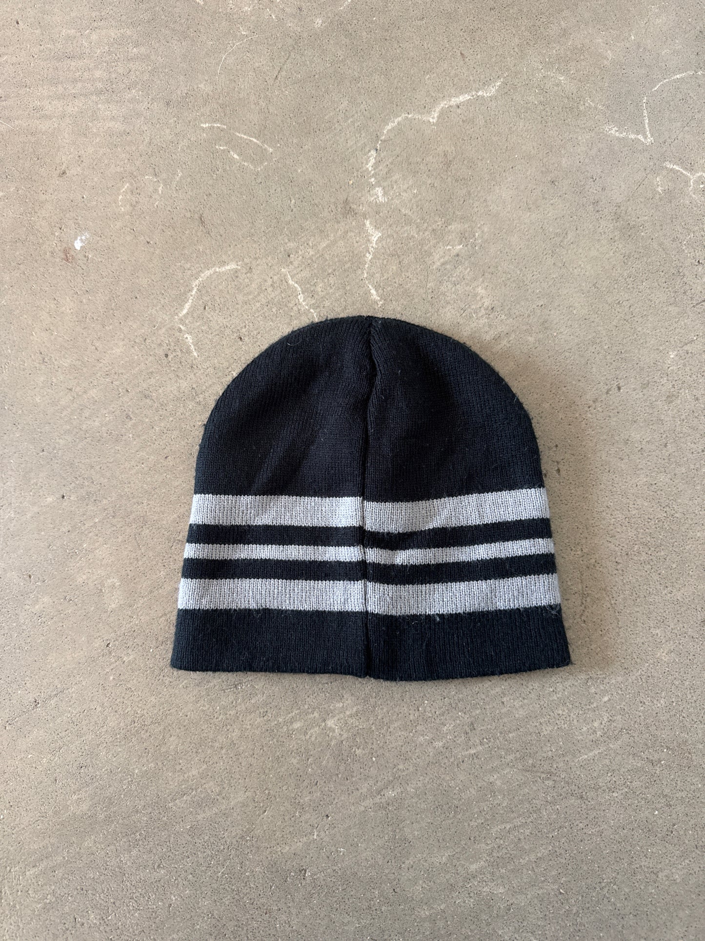 Vintage Superman Logo Beanie
