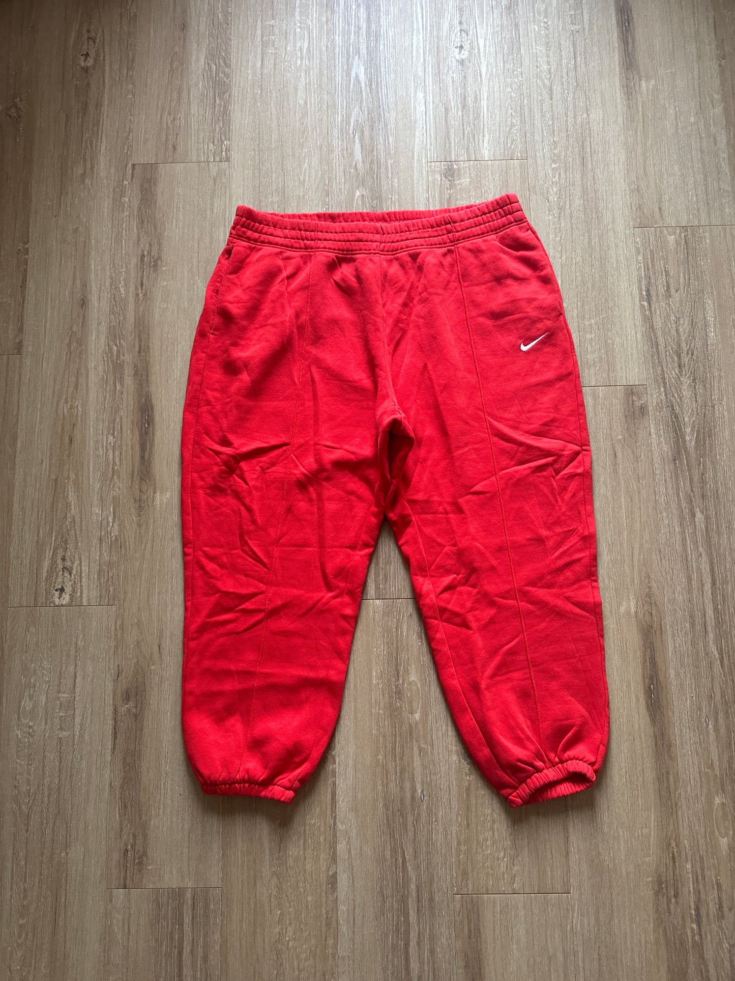 Nike Women’s Oversized Baggy Infrared Sweatpants