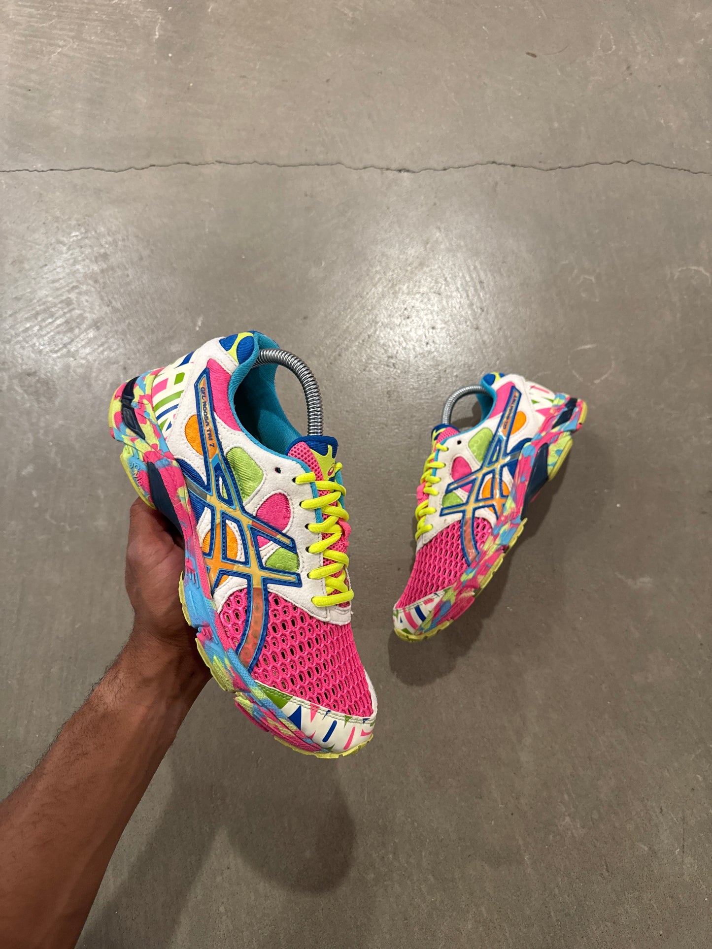 Asics Women’s Gel Noosa Tri 7 Neon Pink