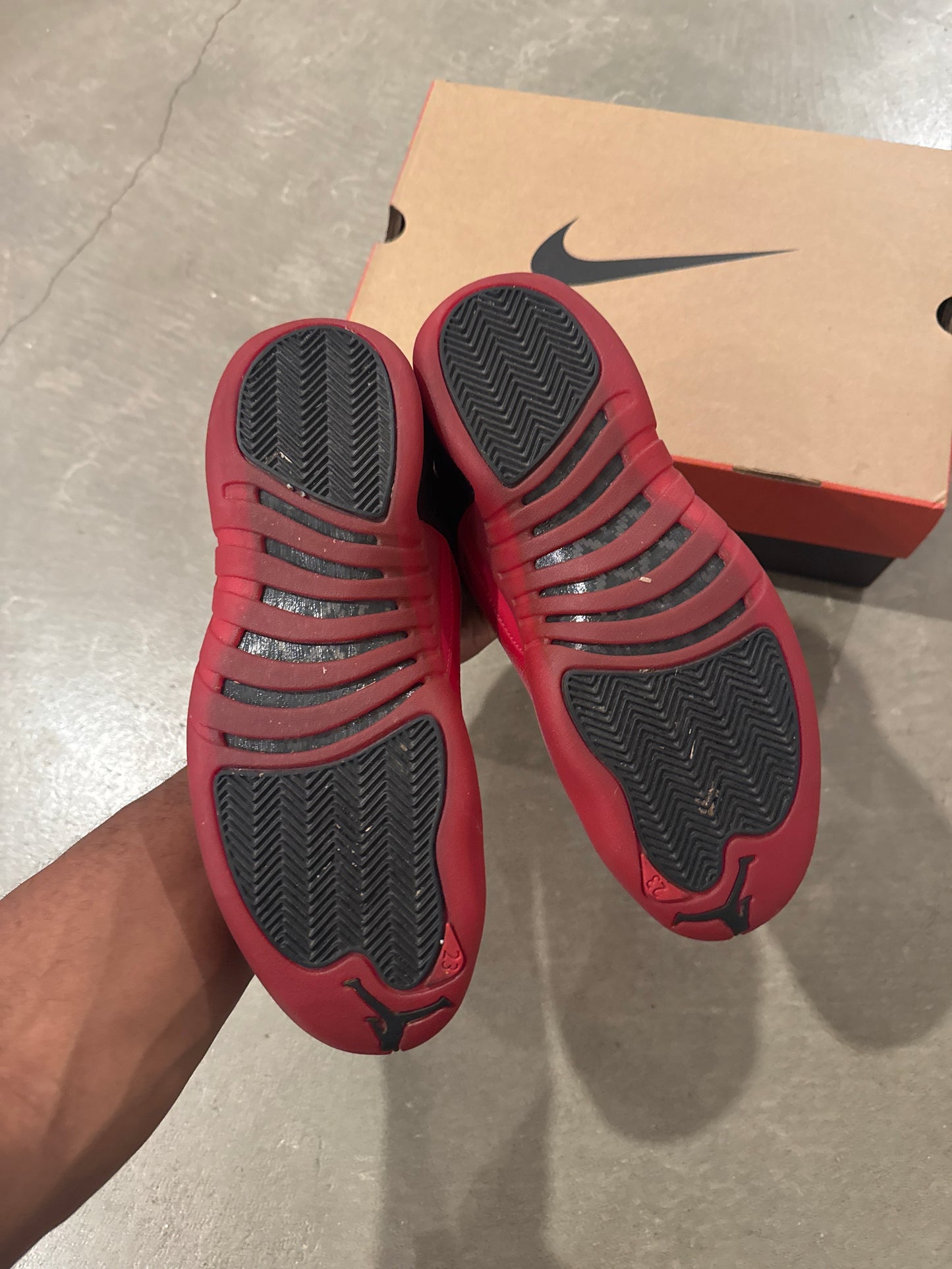 Jordan Retro 12 Flu Game 2025