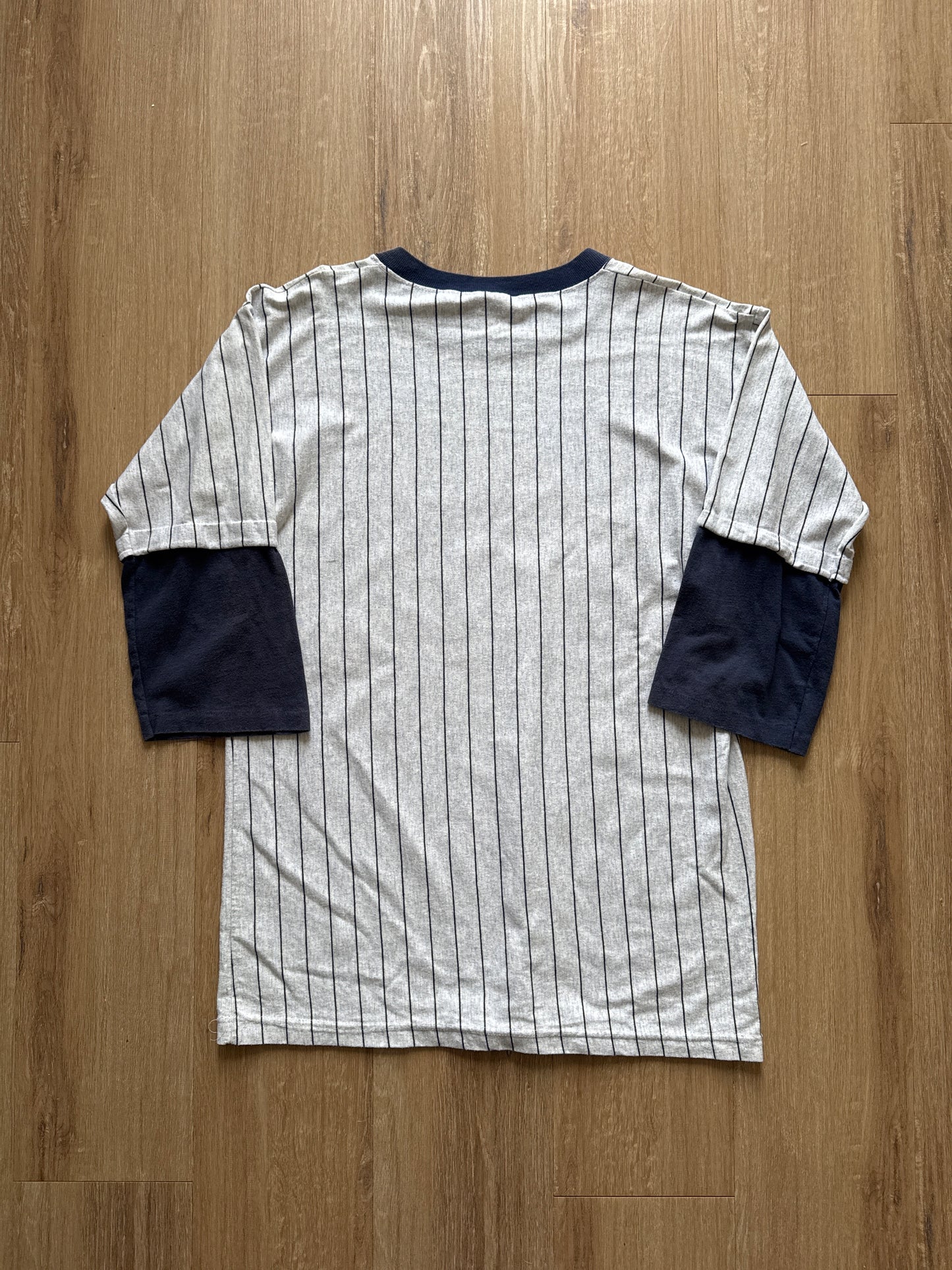 Vintage 1994 Warner Bros Taz University Of Clemson Tigers Raglan Pin Stripe Football Tee