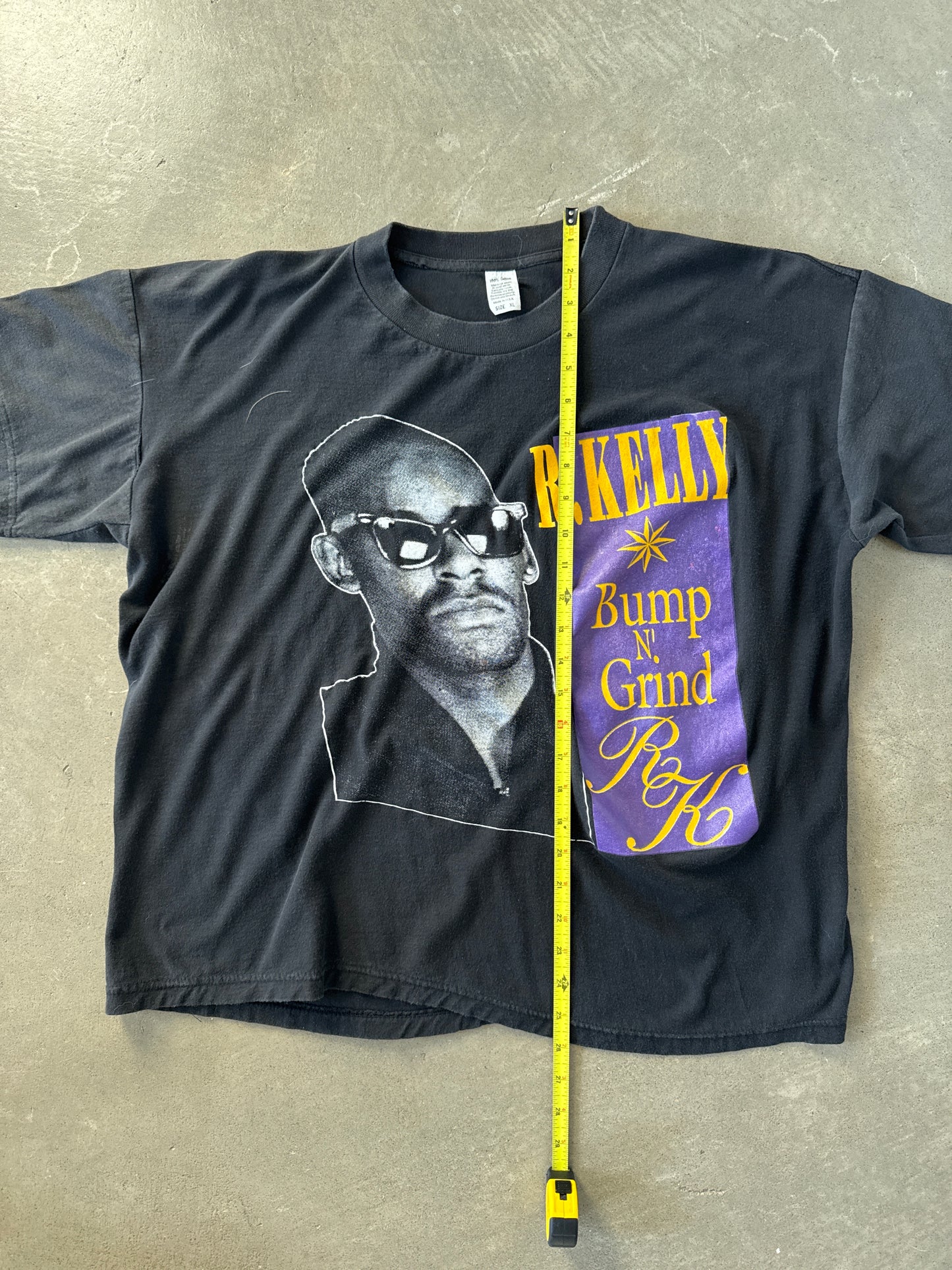 Vintage 90s R Kelly Bump N Grind Boxy Fit Rap Tee