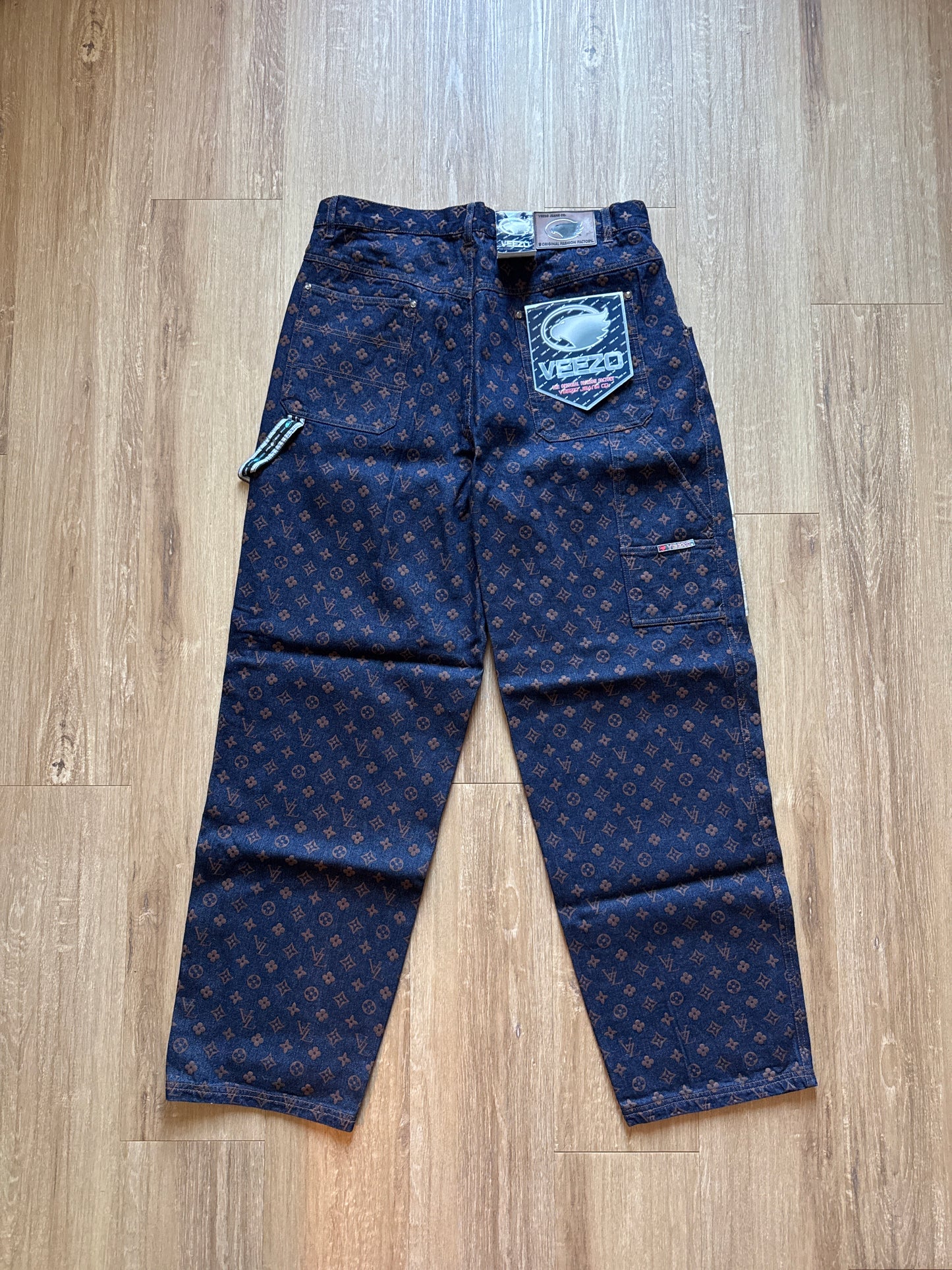 Vintage 90s Veezo Wear Monogram Designer Denim Jeans